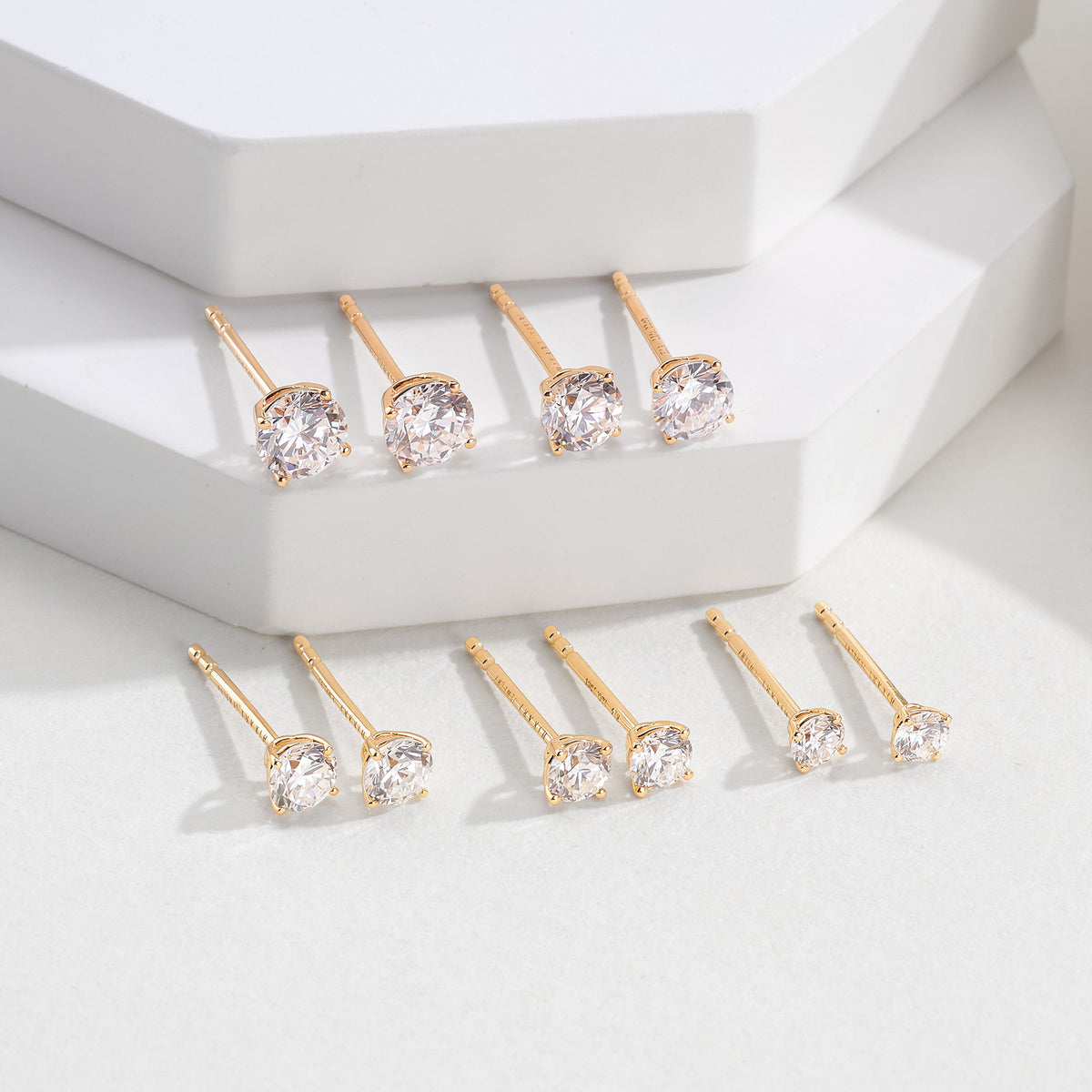 ⭐️0.2CT Lab Diamond Round Stud Earrings in 14K