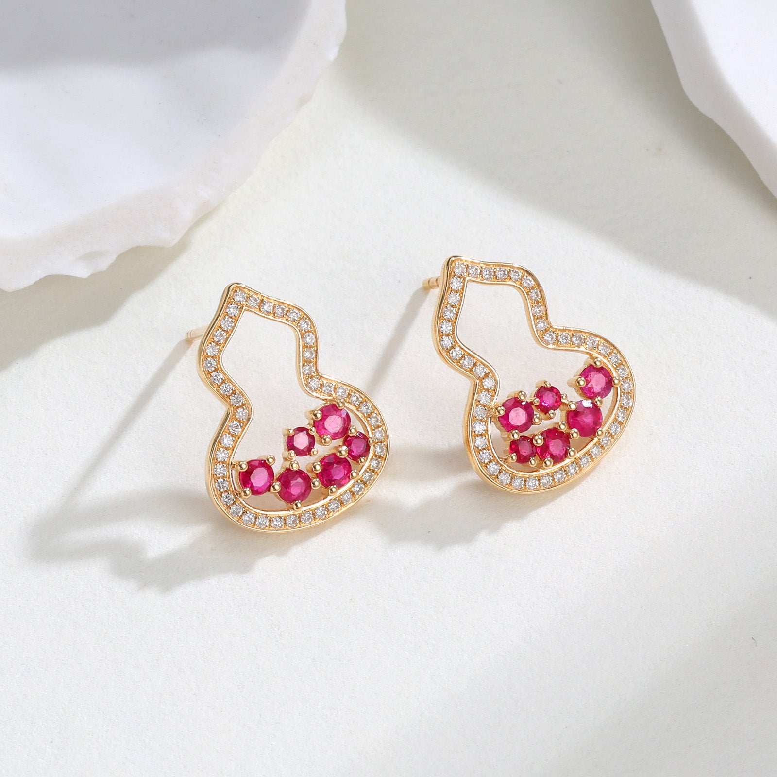 Natural Ruby & Diamond Open Silhouette Stud Earrings K18 Yellow Gold