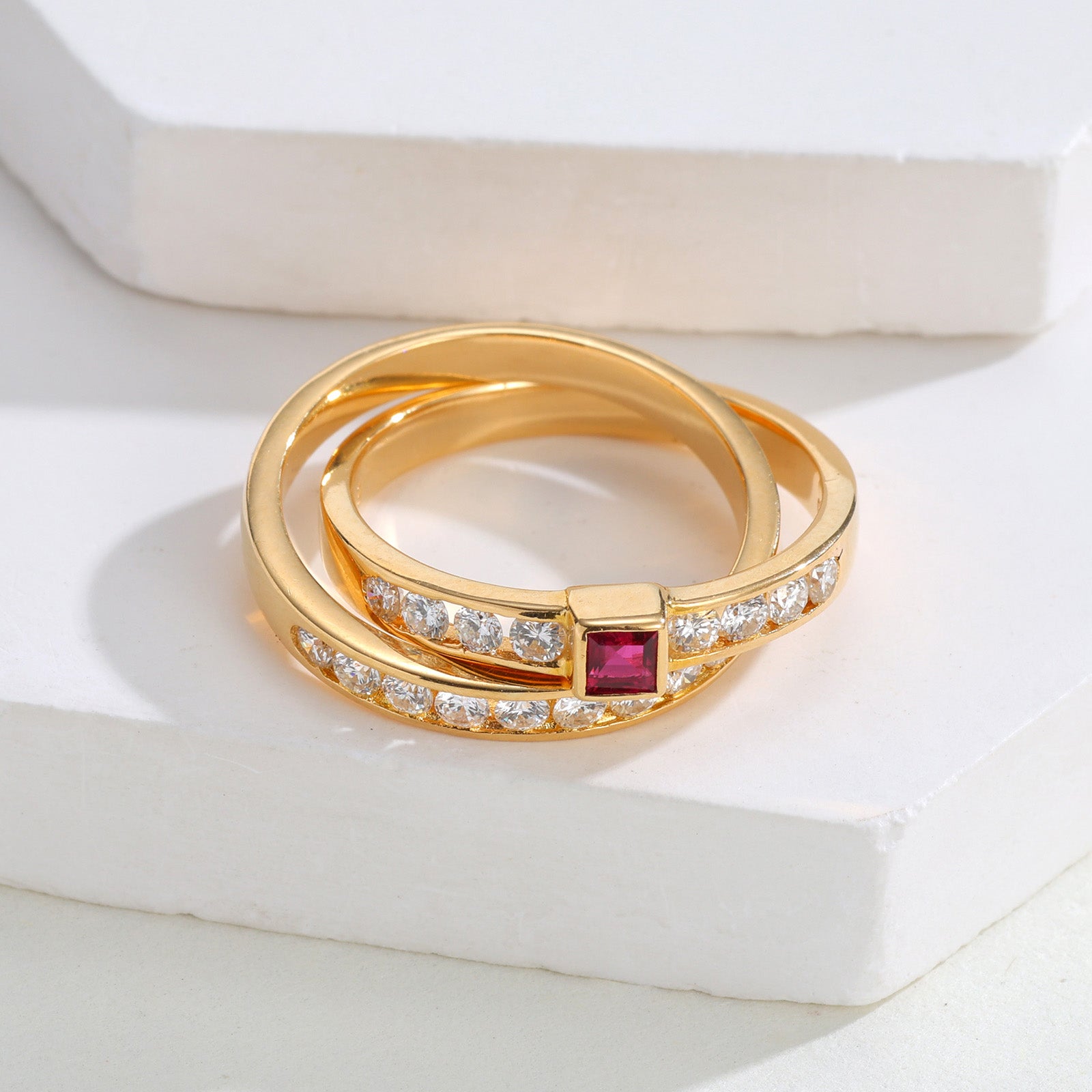 TASAKI Ring in K18 Yellow Gold with Ruby & Diamond