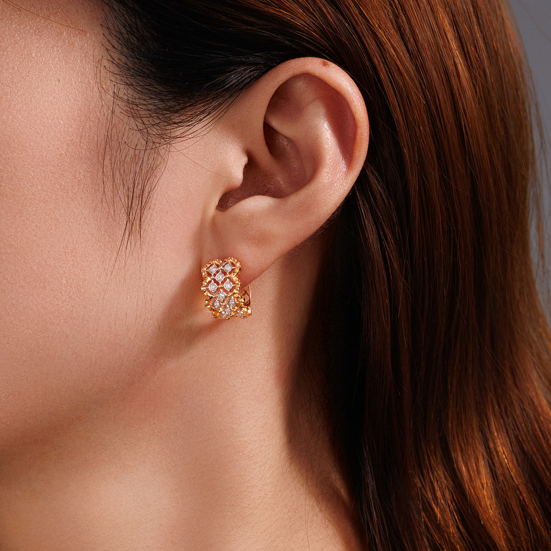 Openwork 0.18ct Natural Diamond Huggie Hoop Earrings in K18 Yellow Gold