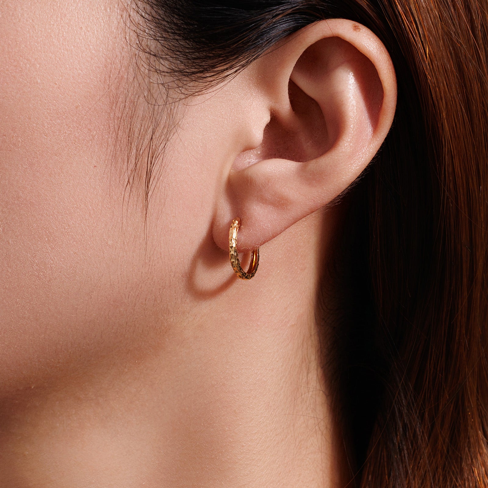 Diamond-pattern Hoop Earrings