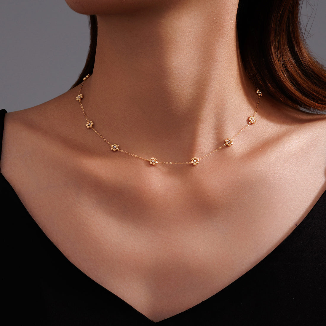 ⭐️18K Solid Gold Diamond Accent Flower Station Necklace