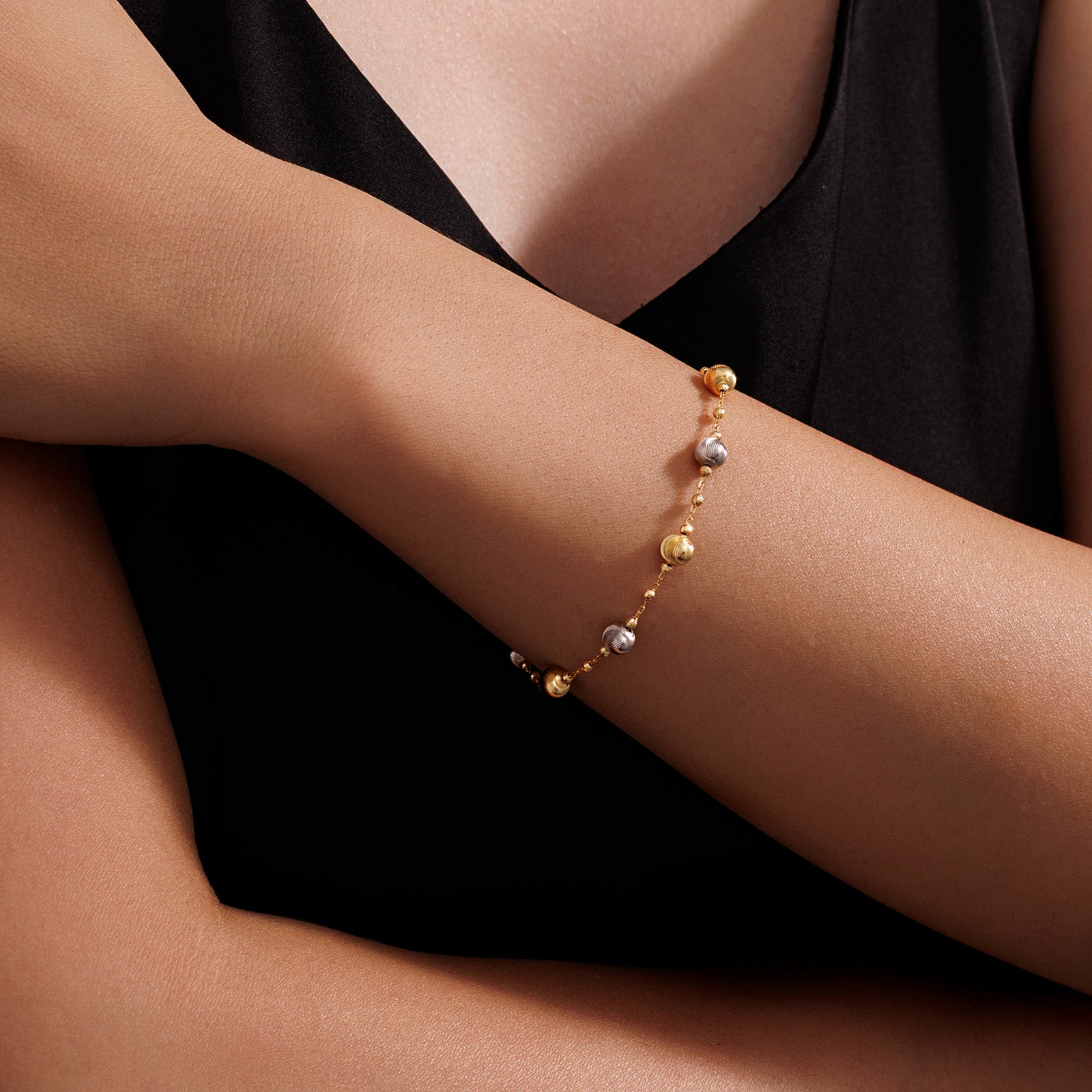 Two-Tone Textured Cat's Eye Bead Station Bracelet in 18K