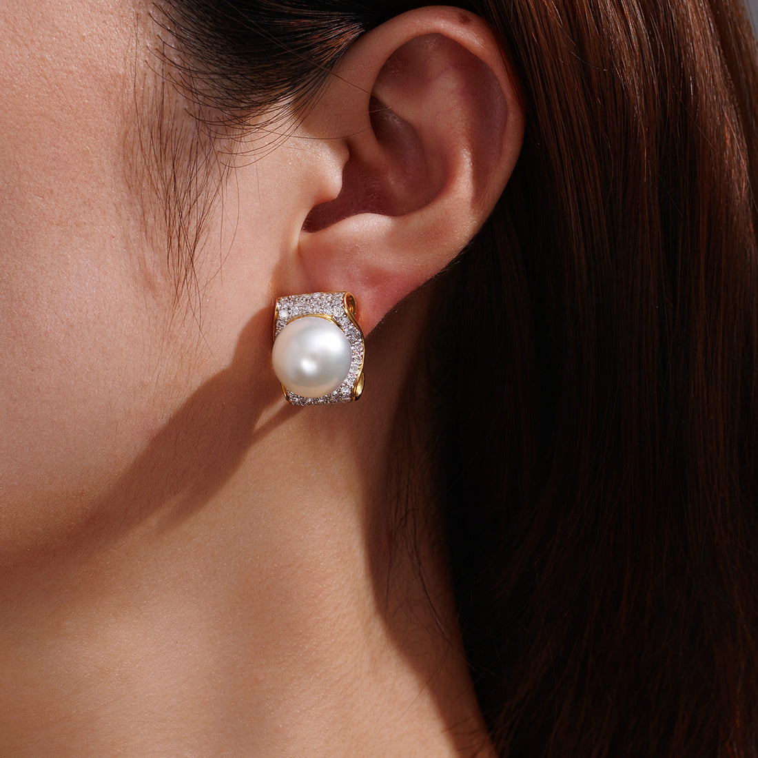 K18 Gold Pavé Diamond South Sea Pearl Omega Back Earrings