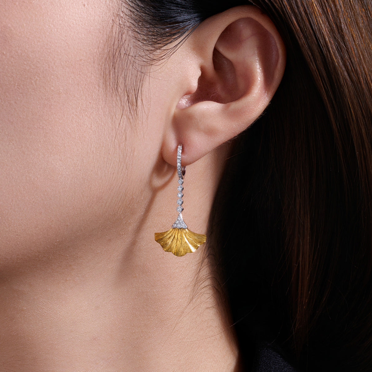 0.32CT Natural Diamond Ginkgo Leaf Drop Earrings in 18K