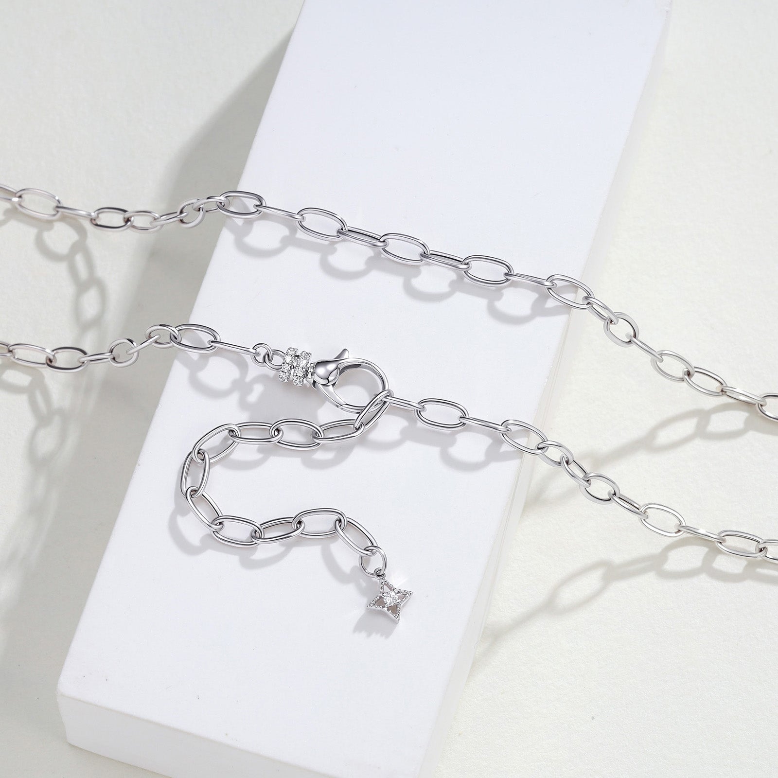 ⭐️Paperclip Lariat Necklace with Diamond Front Clasp in 18K Gold