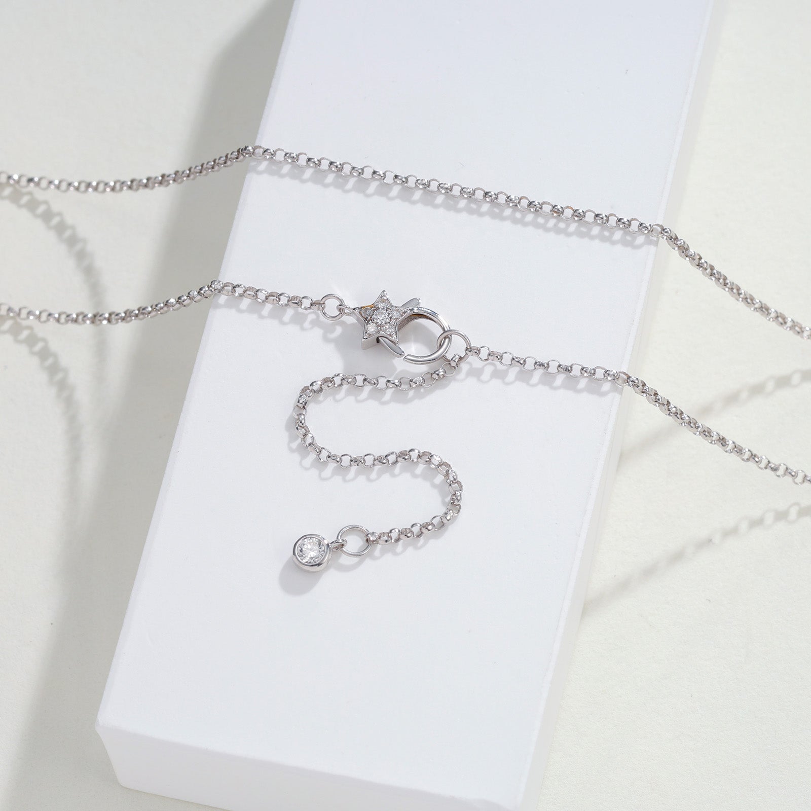 Paperclip Lariat Necklace with Diamond Front Clasp in 18K Gold
