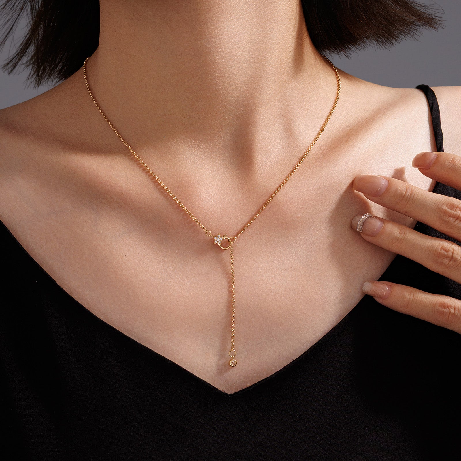 Paperclip Lariat Necklace with Diamond Front Clasp in 18K Gold