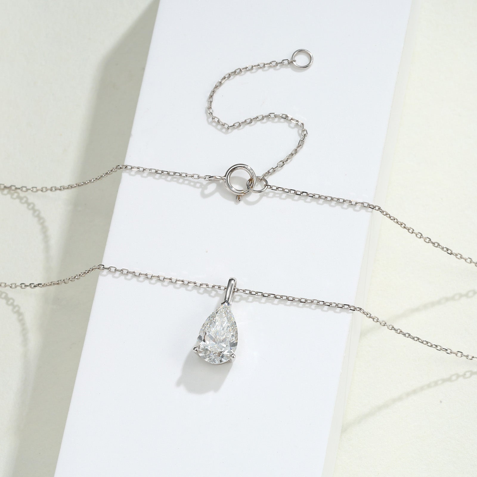 1.5ct Certified Lab Grown Diamond Pear‑Shaped Necklace in 14K