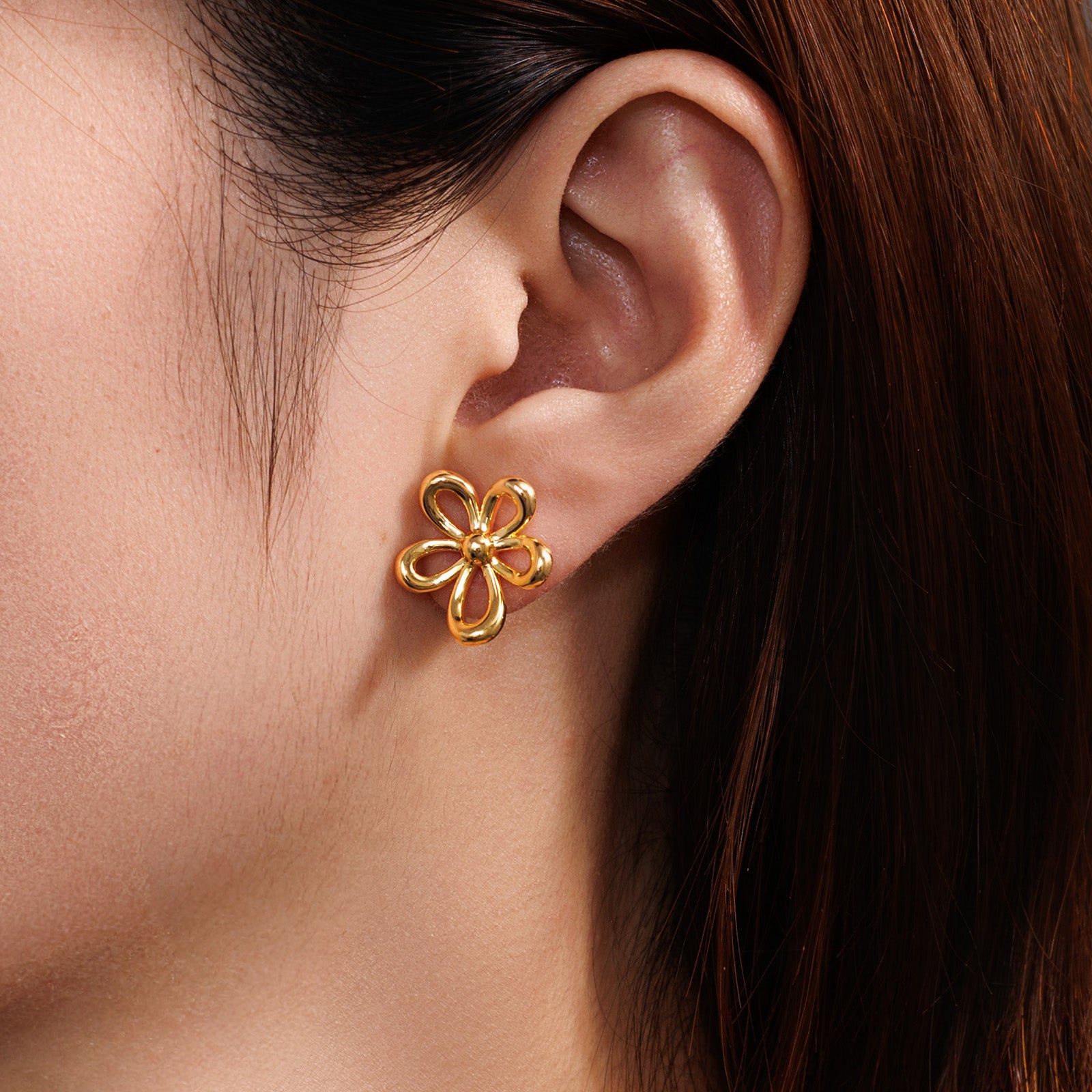 18K Solid Gold Hollow Five-Petal Flower Stud Earrings