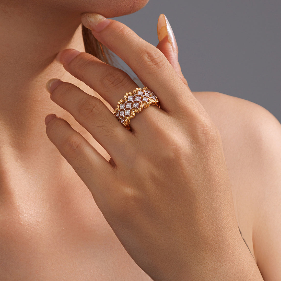 18K Solid Gold Openwork Lattice Natural Diamond Ring