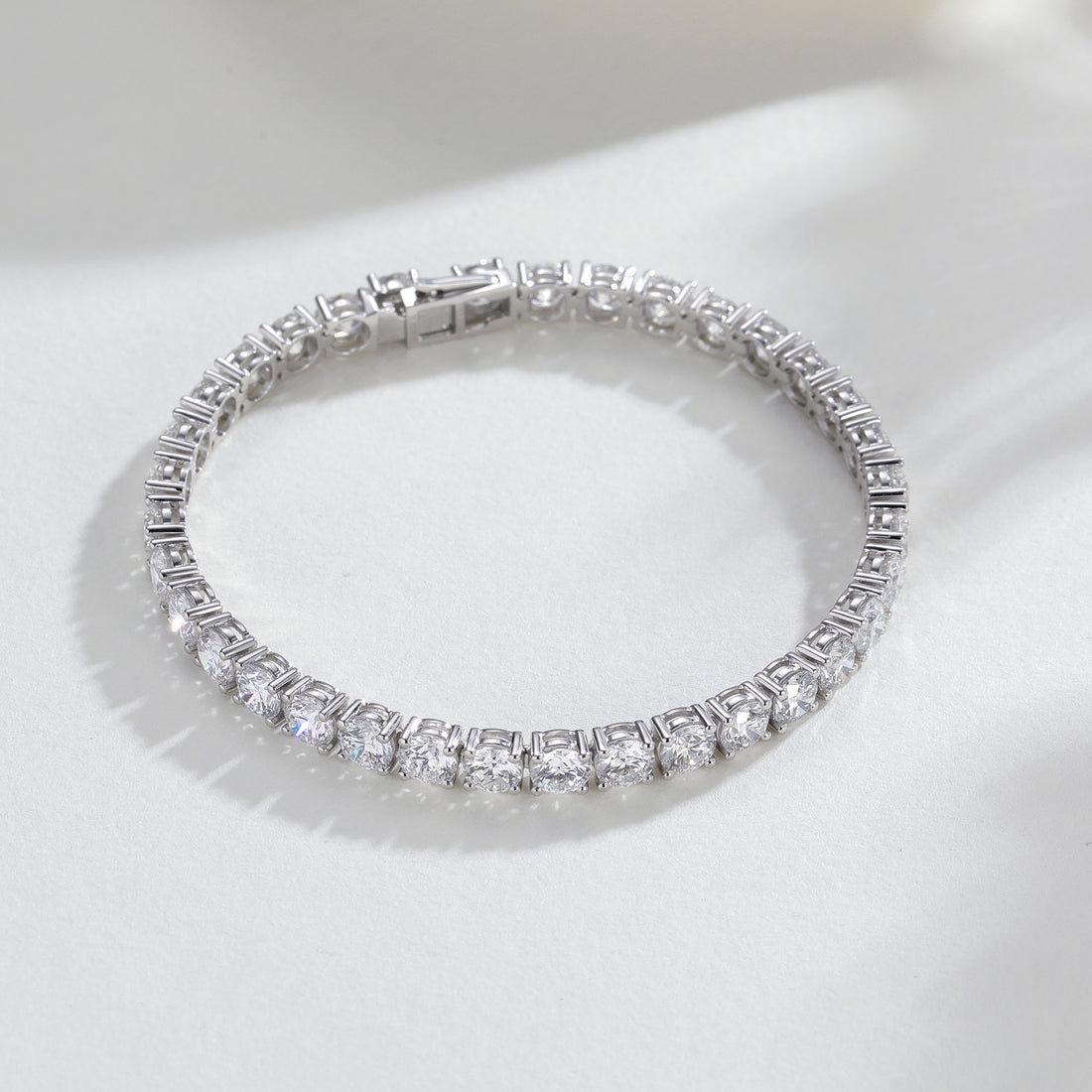 PT900 Platinum Lab-Grown Diamond Round Brilliant Tennis Bracelet (≈0.41ct/p)
