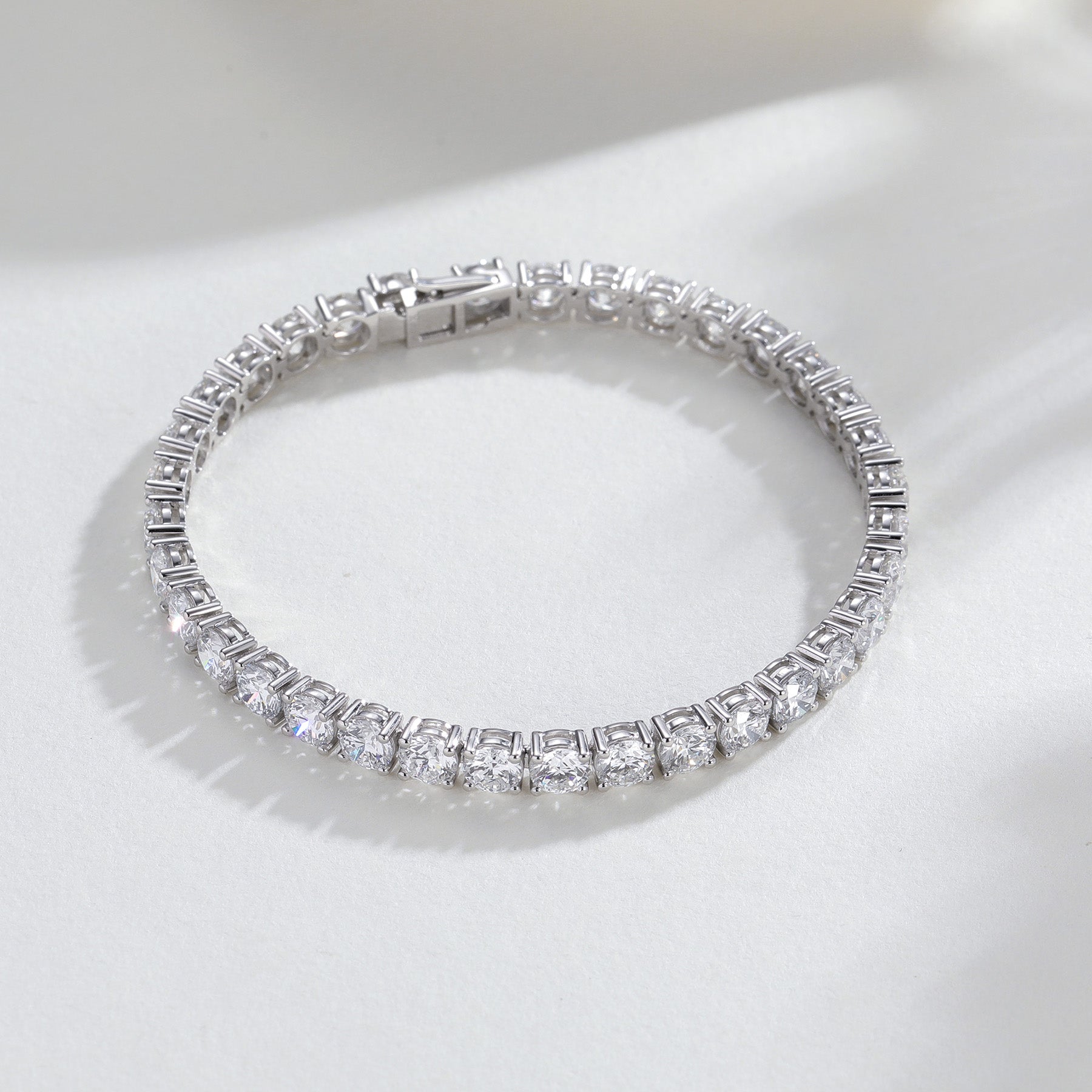 PT900 Platinum Lab-Grown Diamond Round Brilliant Tennis Bracelet (≈0.41ct/p)
