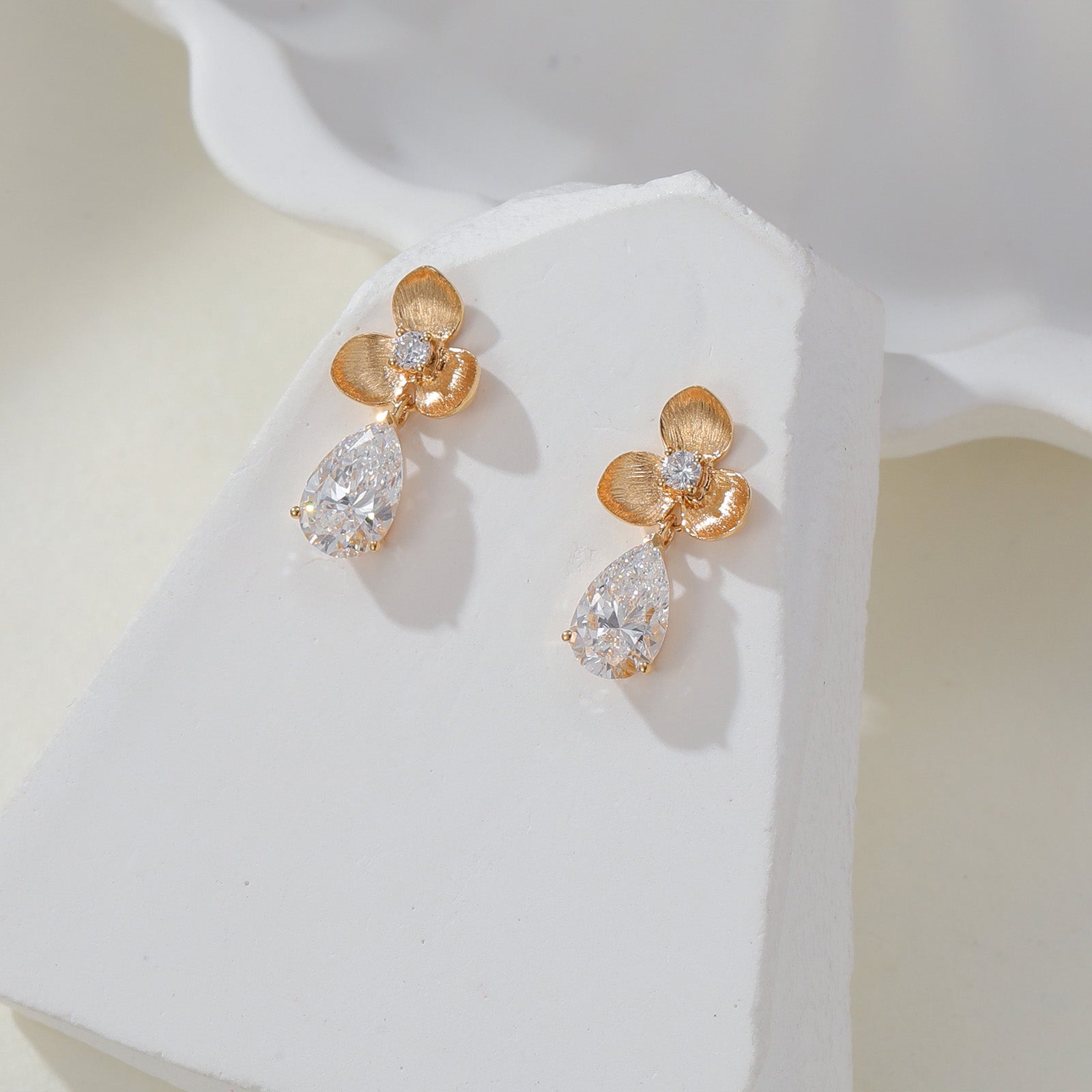 18K Yellow Gold Textured Three-Petal Flower Pear Drop Lab-Grown Diamond Dangle Earrings