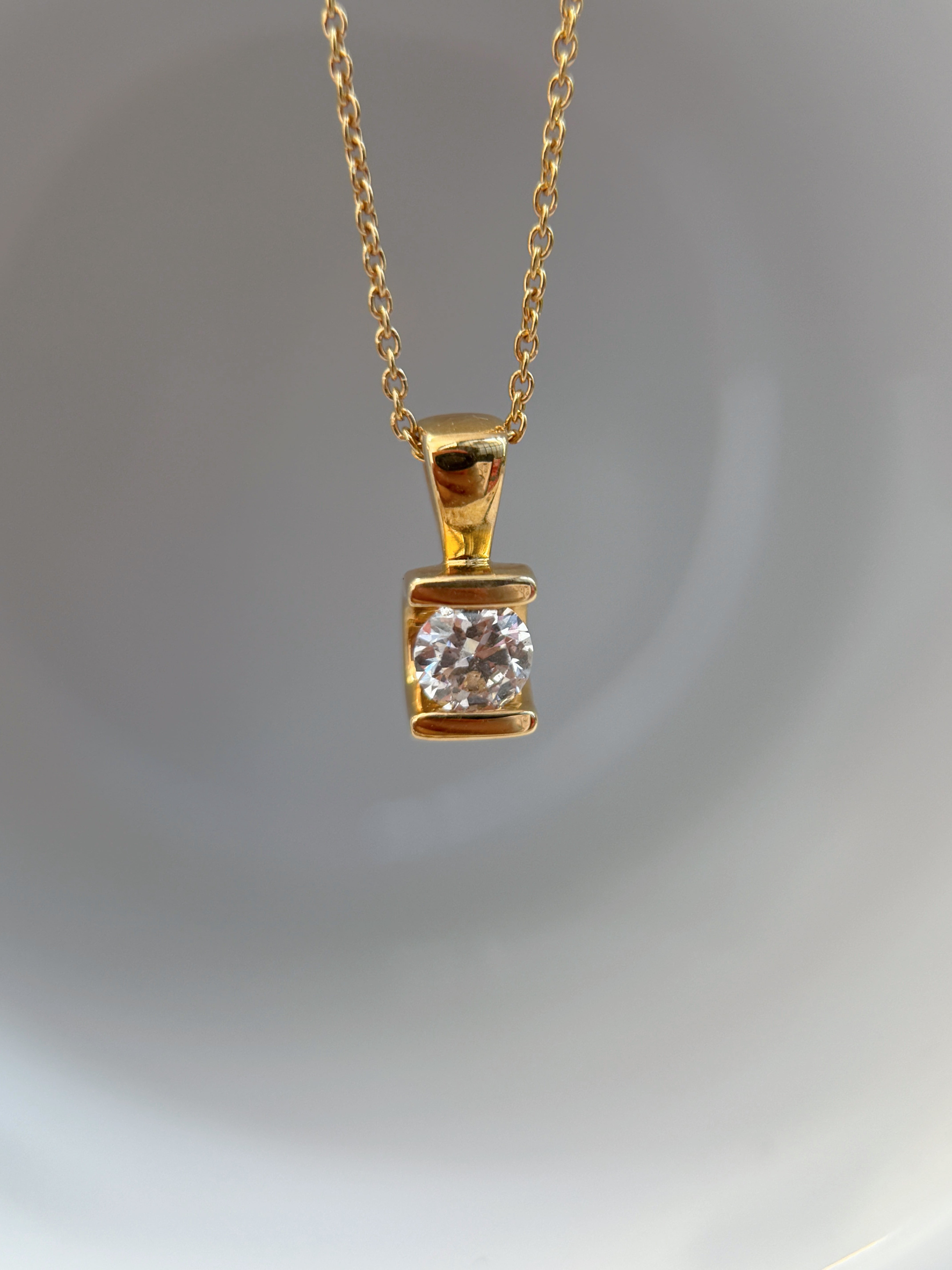 Italian Made K18 Yellow Gold 0.33ct Natural Diamond Pendant Necklace