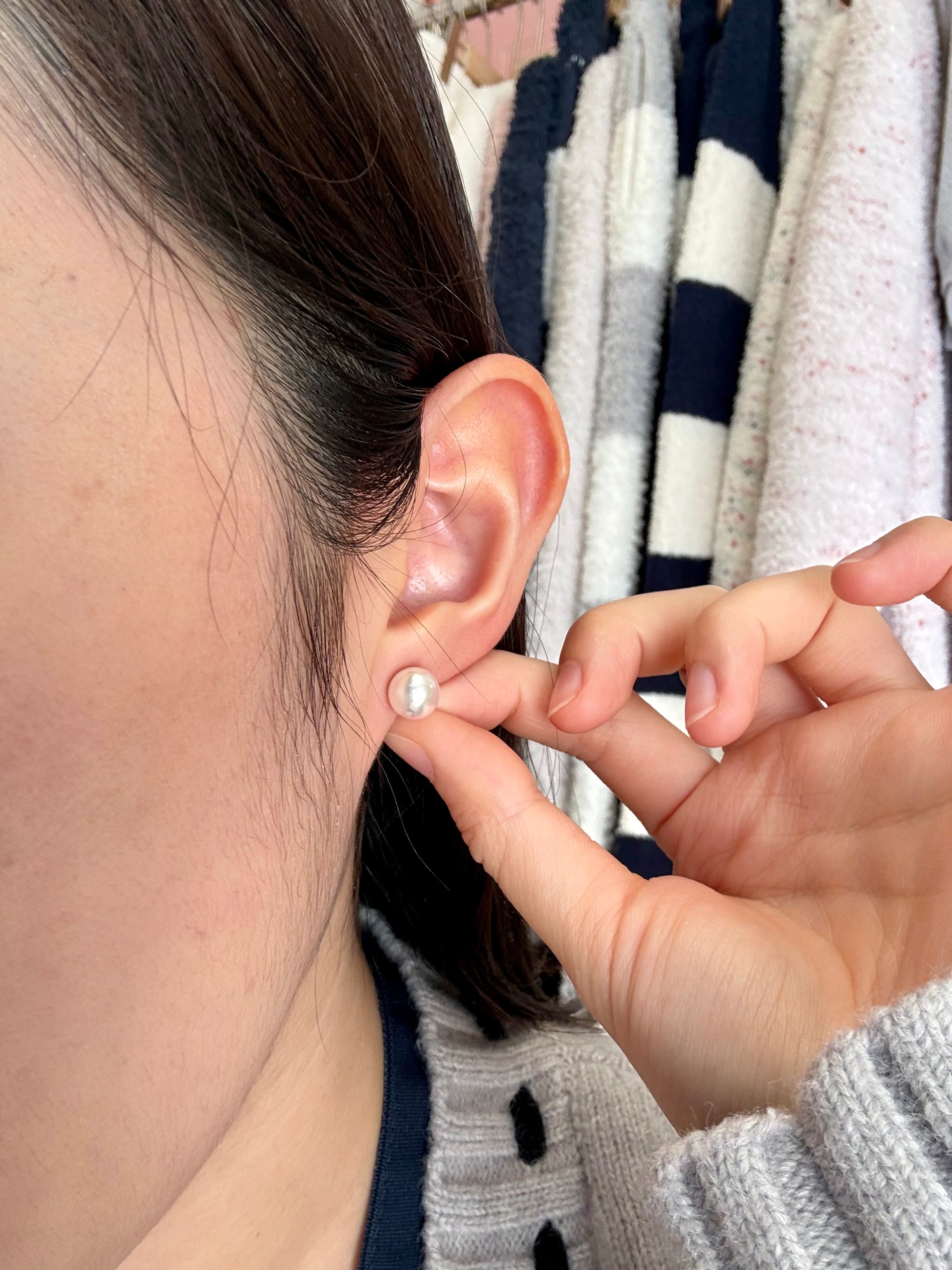8-8.5mm Akoya Cultured Pearl Earrings
