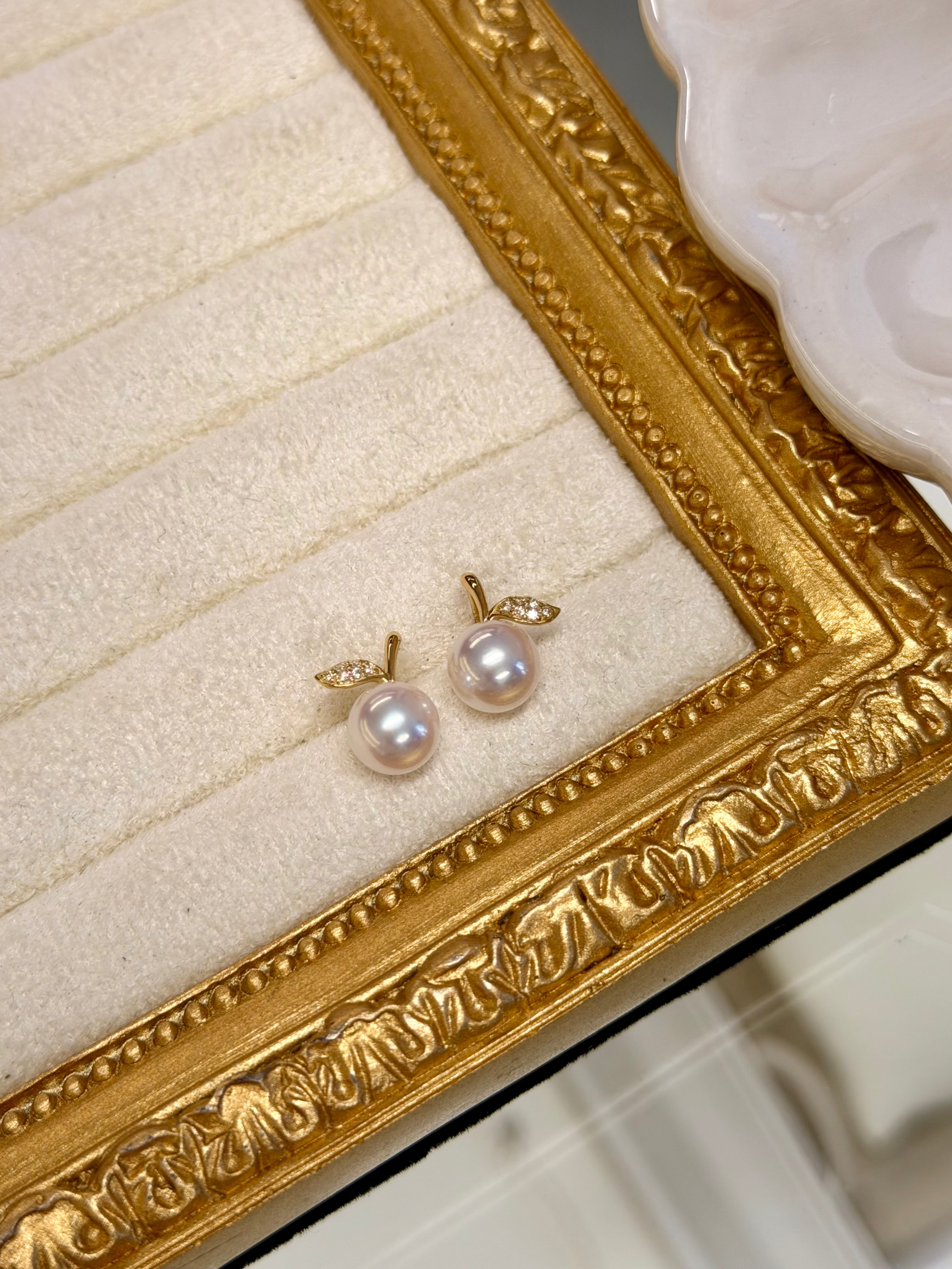 K18 Akoya Pearl & Diamond Cherry Earrings – 18K Yellow Gold