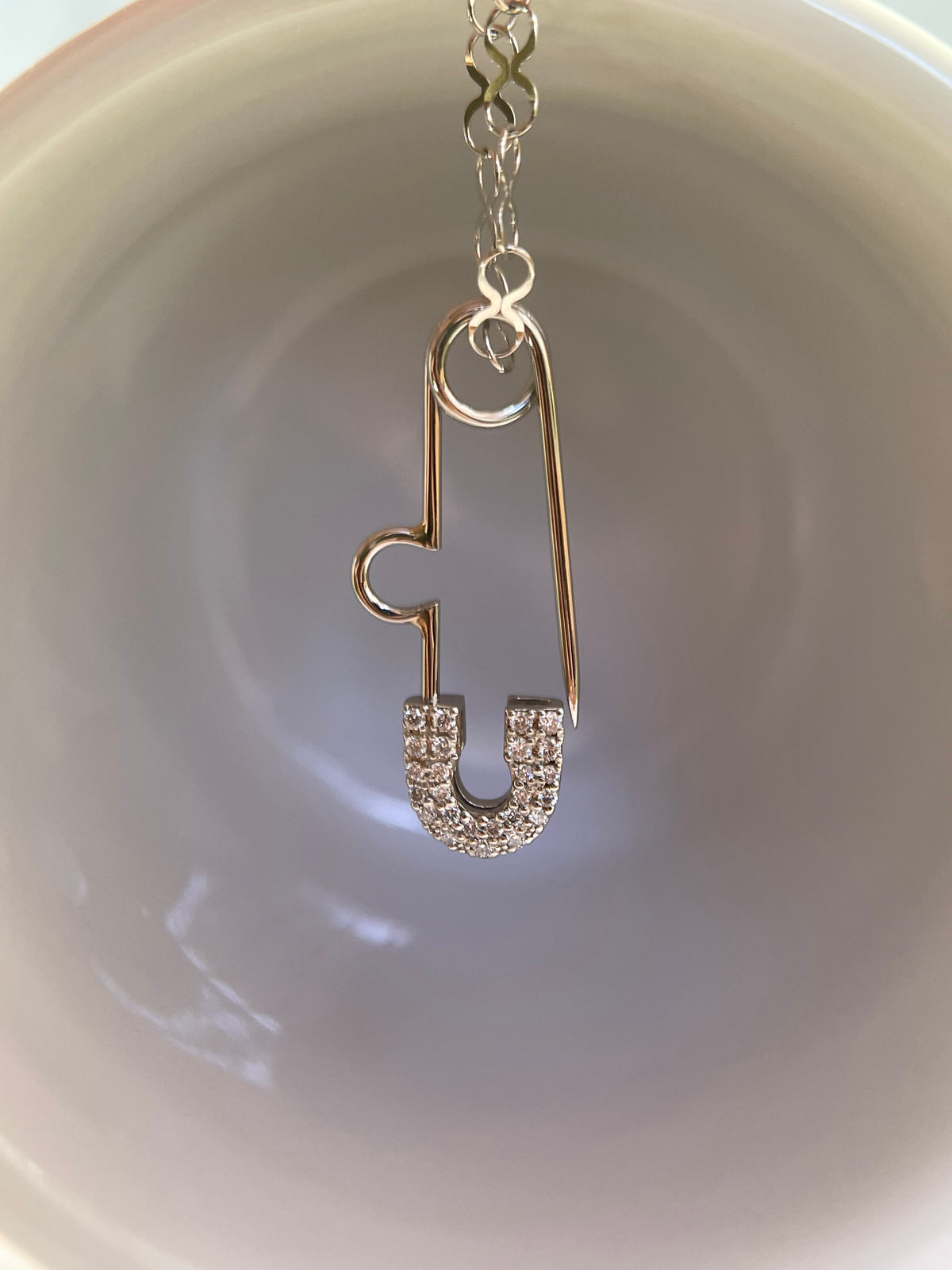 18K Gold & PT900 0.15ct Diamond Convertible Pendant Connector – 30mm