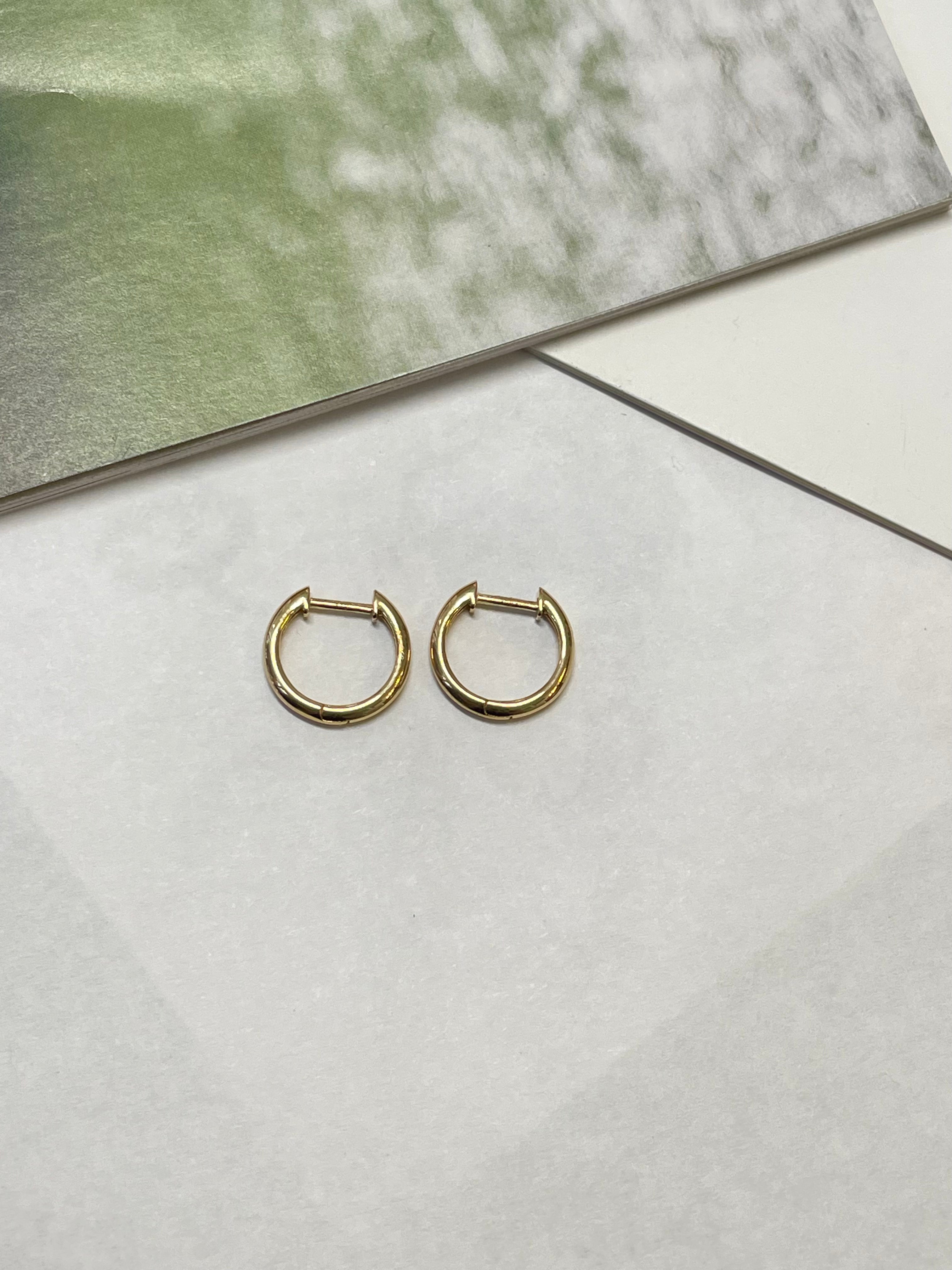 Hoop Earrings In 18K Yellow Gold