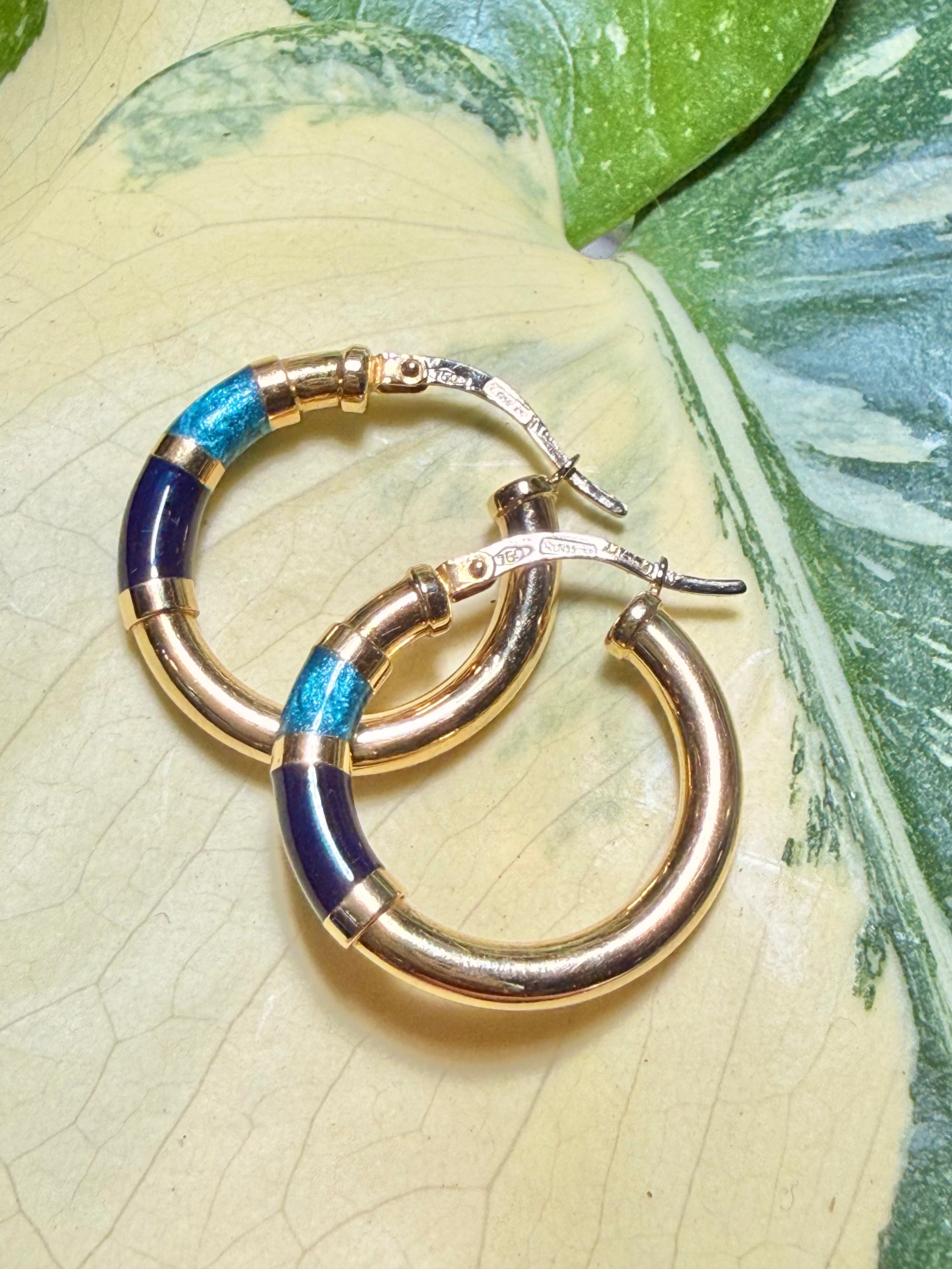 Italian Enamel Hoop Earrings in 18K Gold