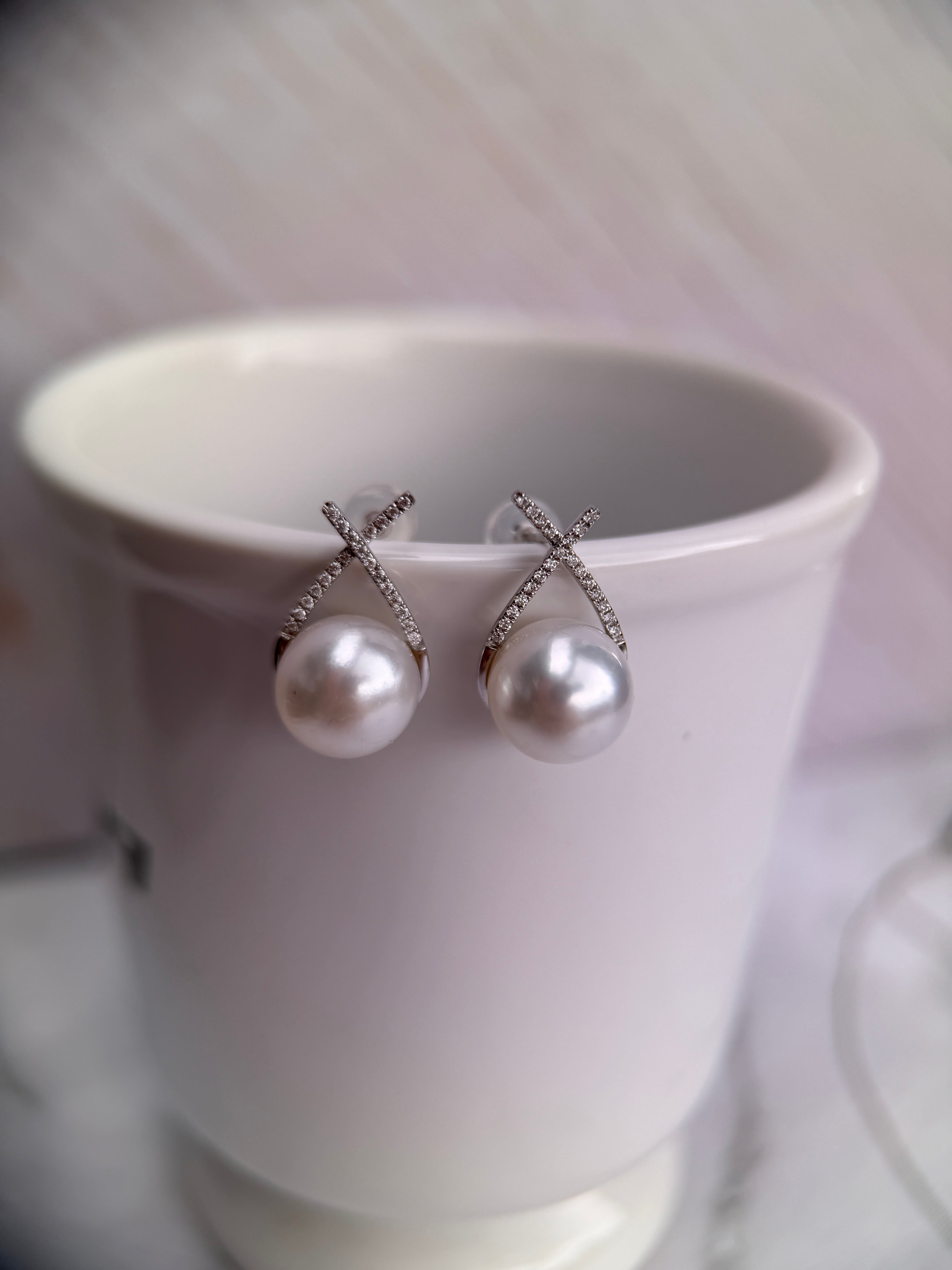 18K White Gold Diamond Bow South Sea Pearl Drop Stud Earrings