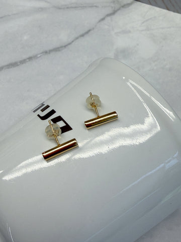 K18 Minimalist Gold Bar Stud Earrings