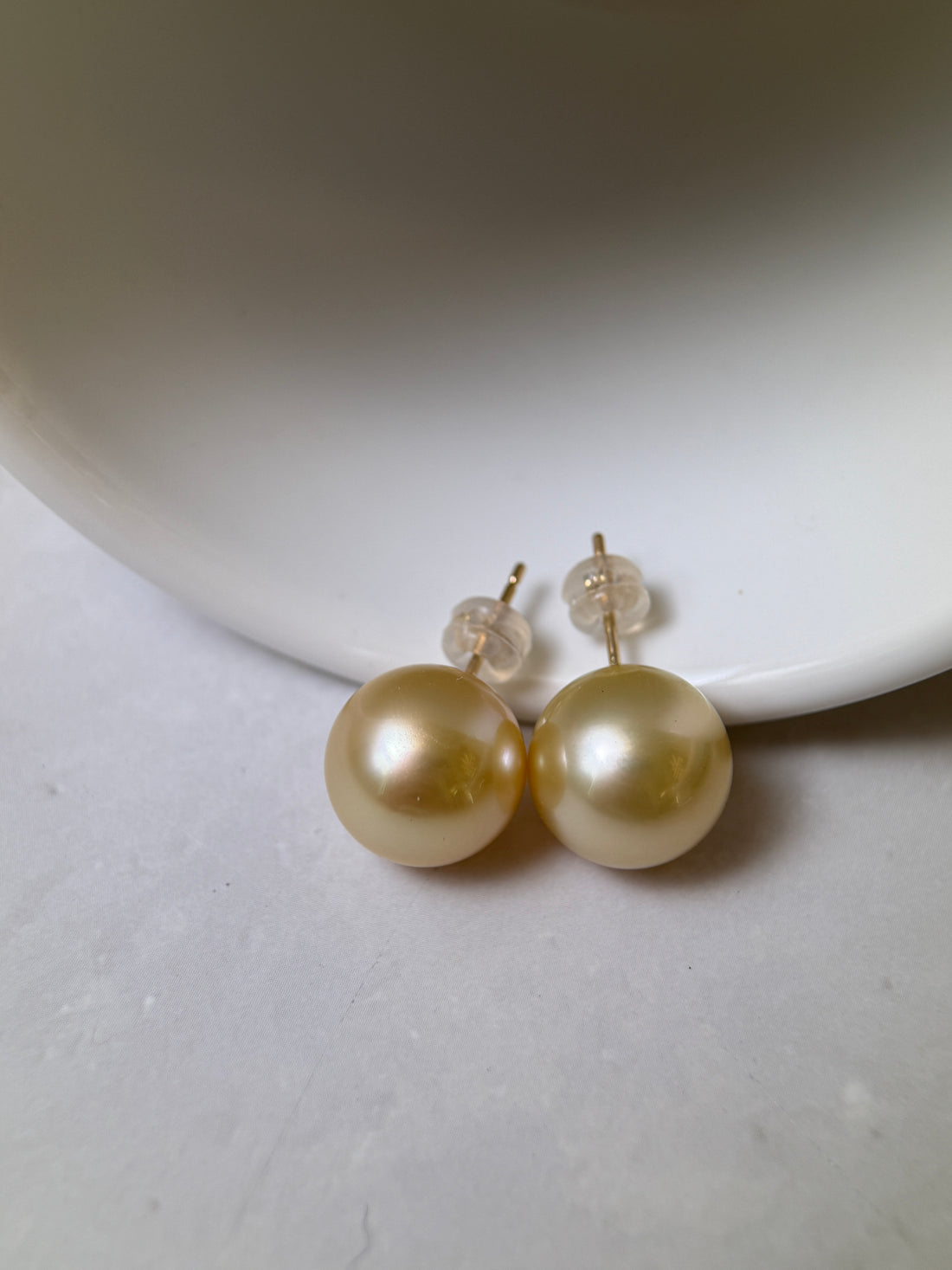 12.4mm Light Golden South Sea Pearl Stud Earrings in K18 Gold
