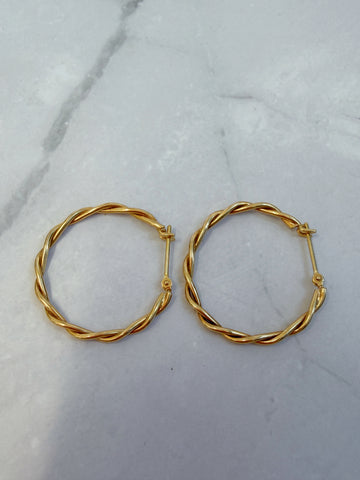 K18 Gold Rope Hoop Earrings