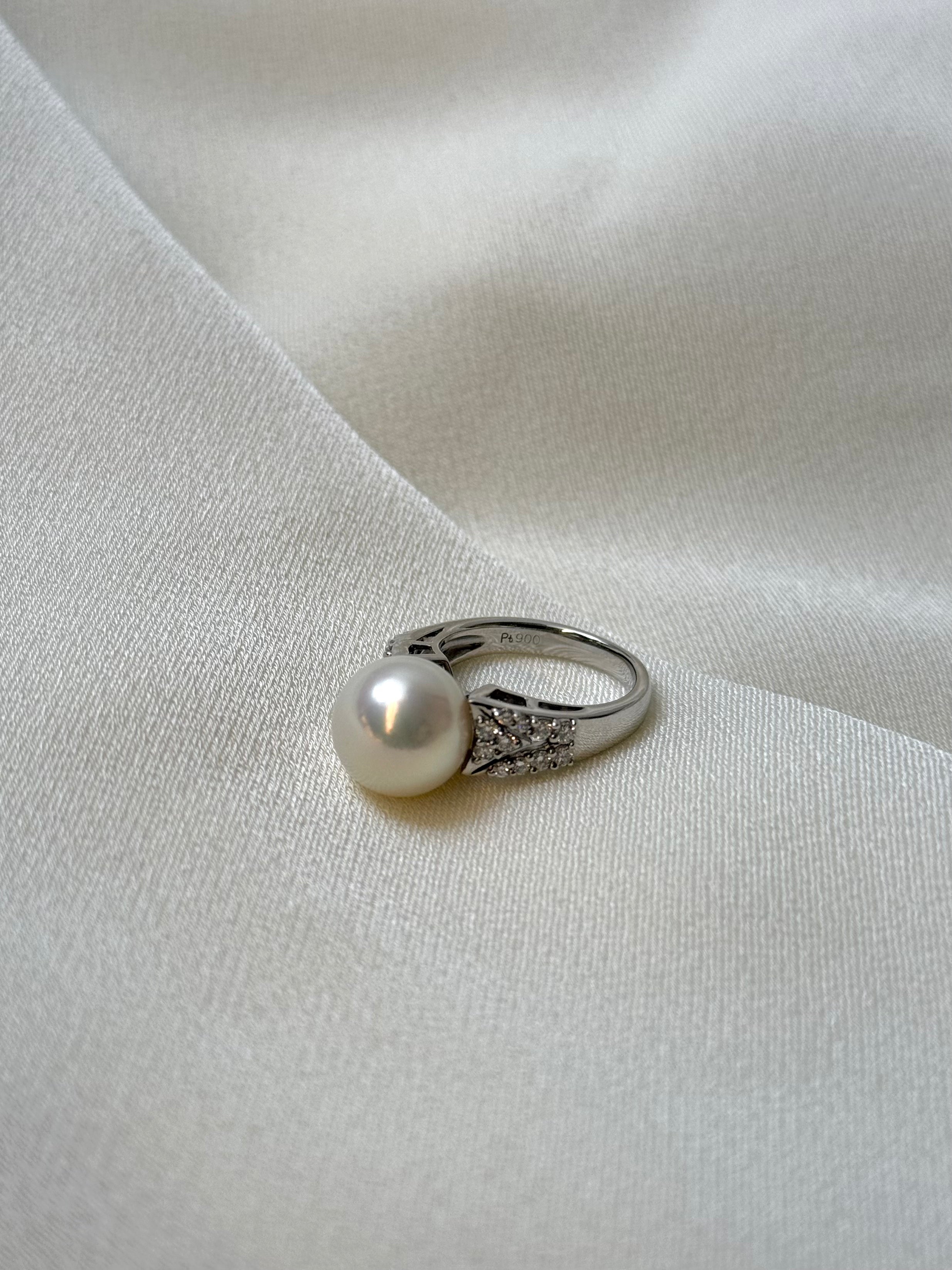 10.5mm White Southsea Pearl Ring in PT900