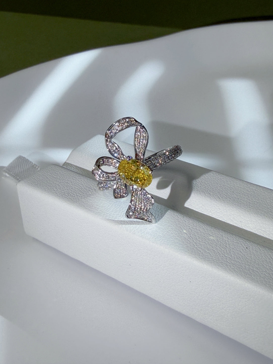 1.02ct Certified Fancy Vivid Yellow Lab-Grown Diamond in 18K White Gold