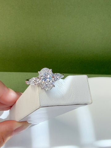 3CT Certified Oval Lab-Grown Diamond Three-Stone Ring