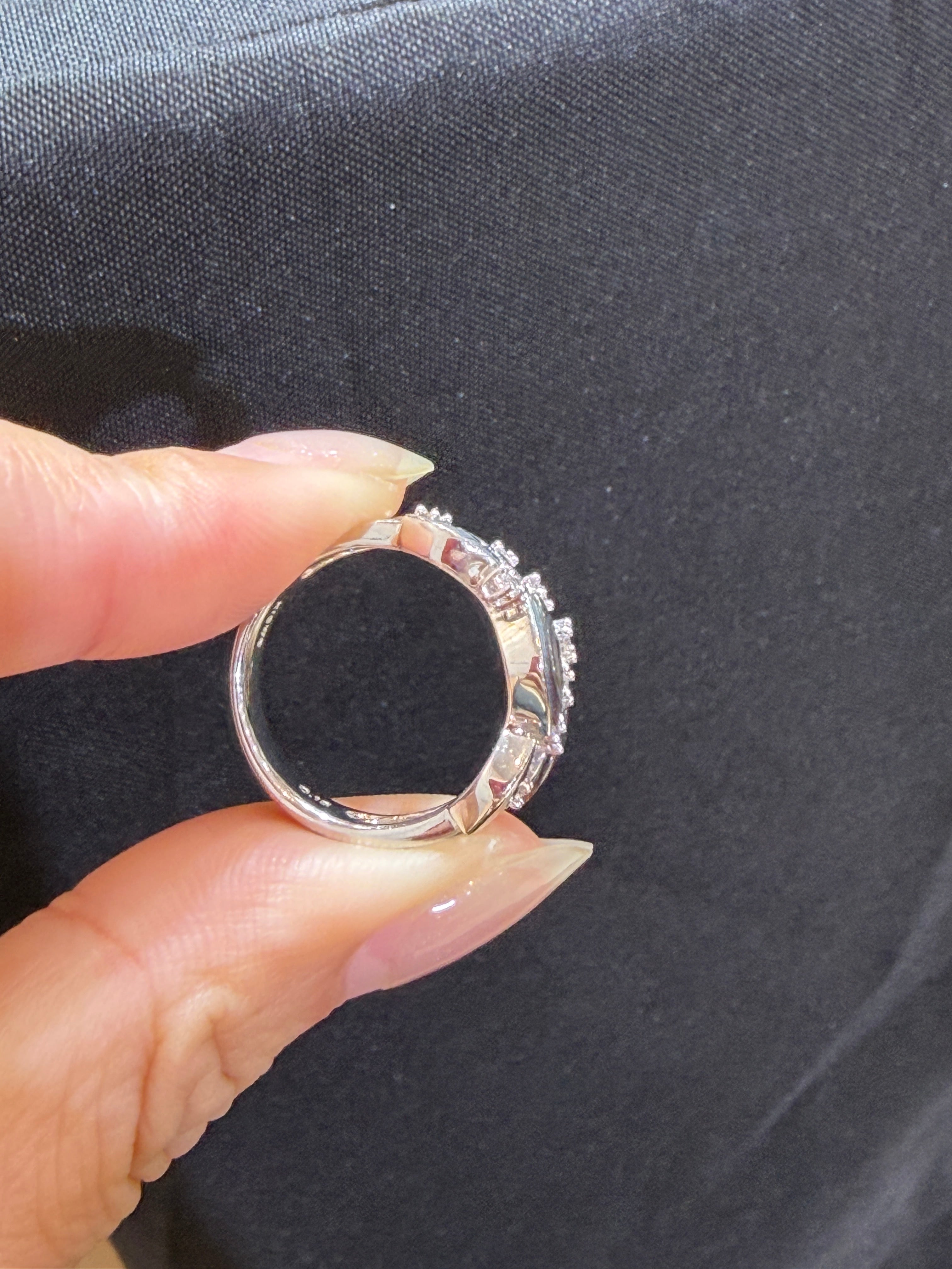 K18 Peacock Eye Abalone Shell Diamond Ring