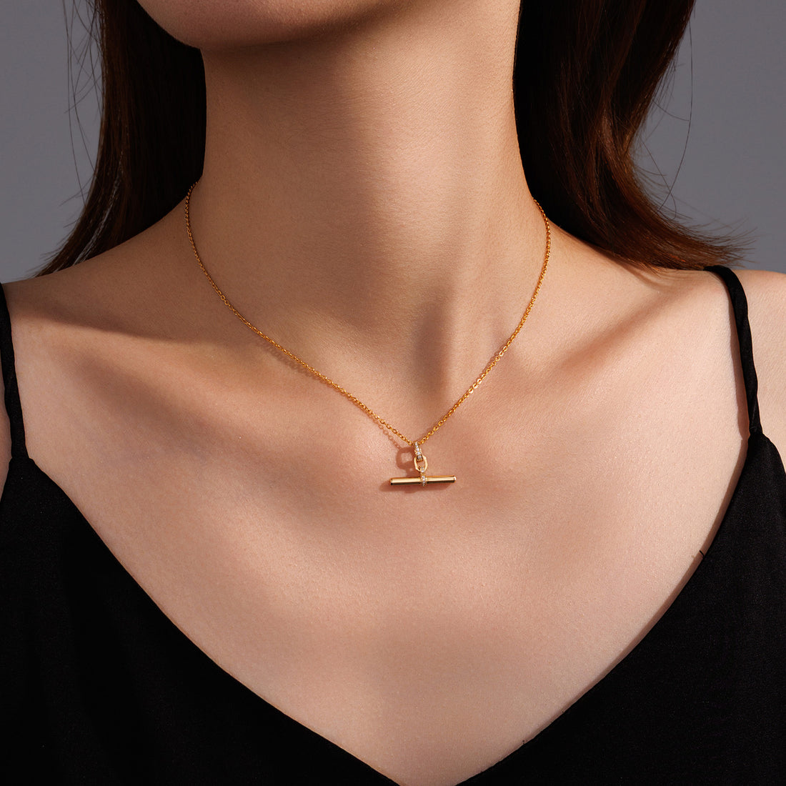 18K Solid Gold Emerald Balance T-Bar Pendant(Pandant Only)