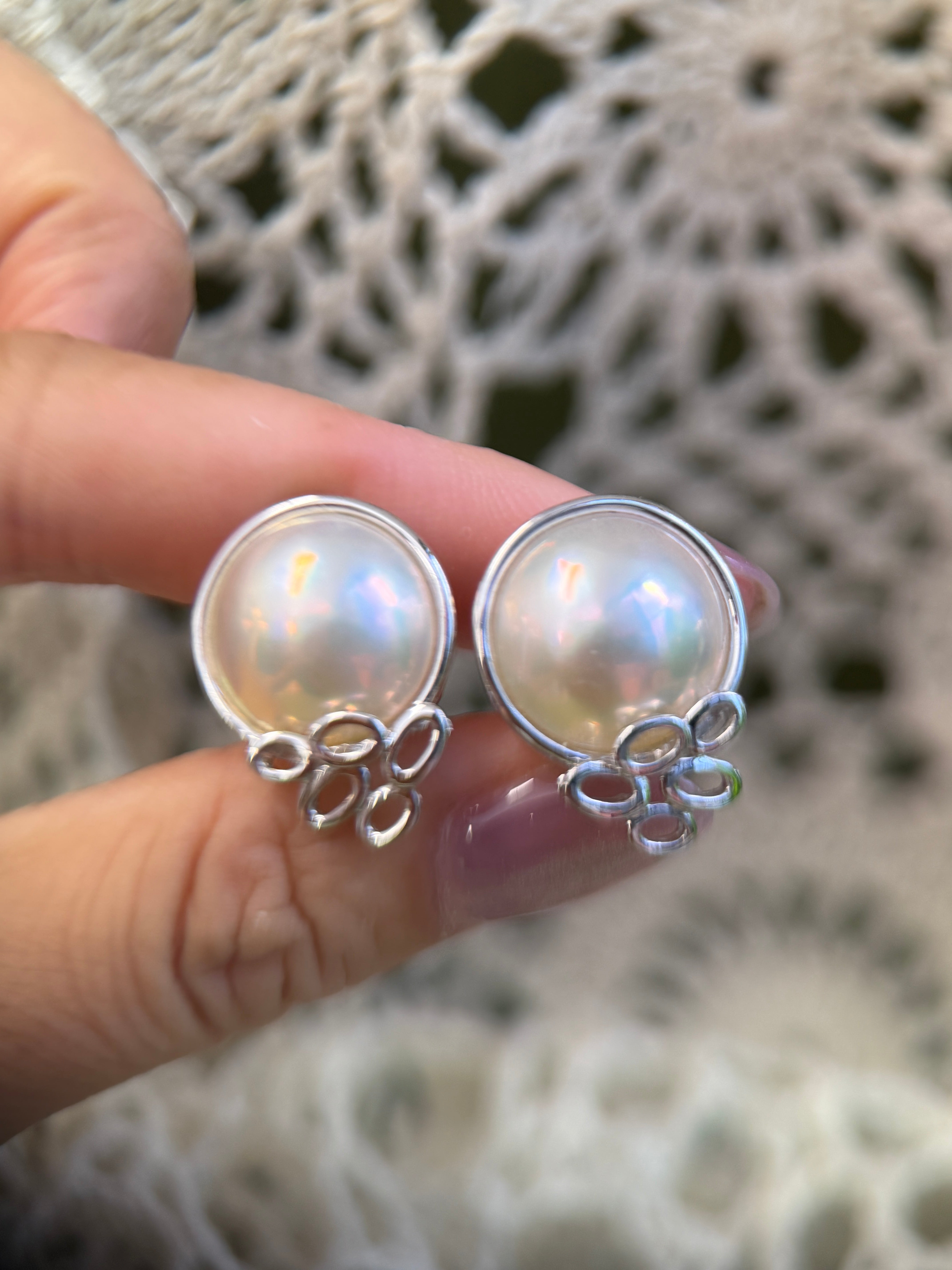 14mm Mabe Pearl Ear Clips in 14K Gold