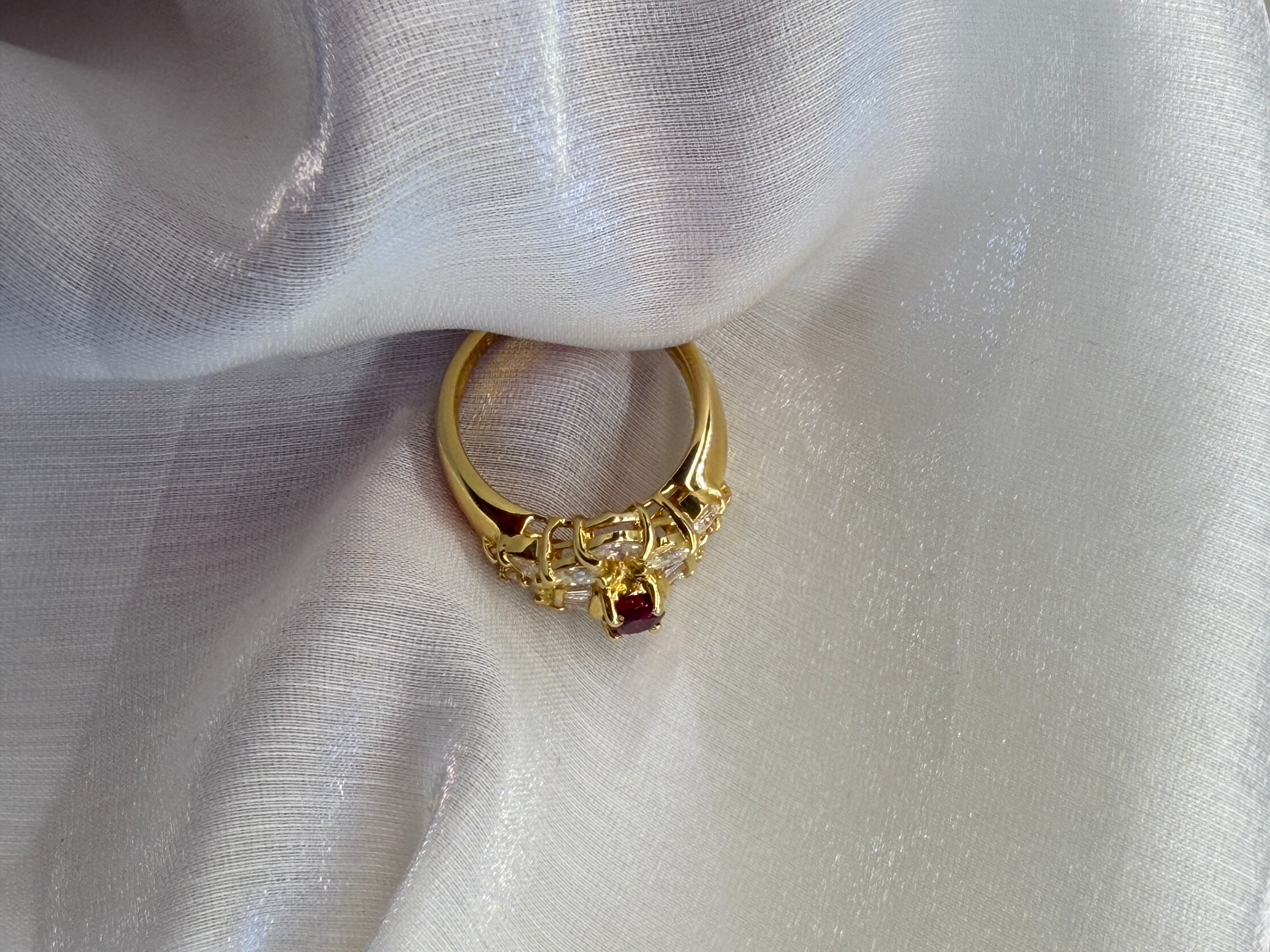0.6CT Ruby Ring in K18 Gold