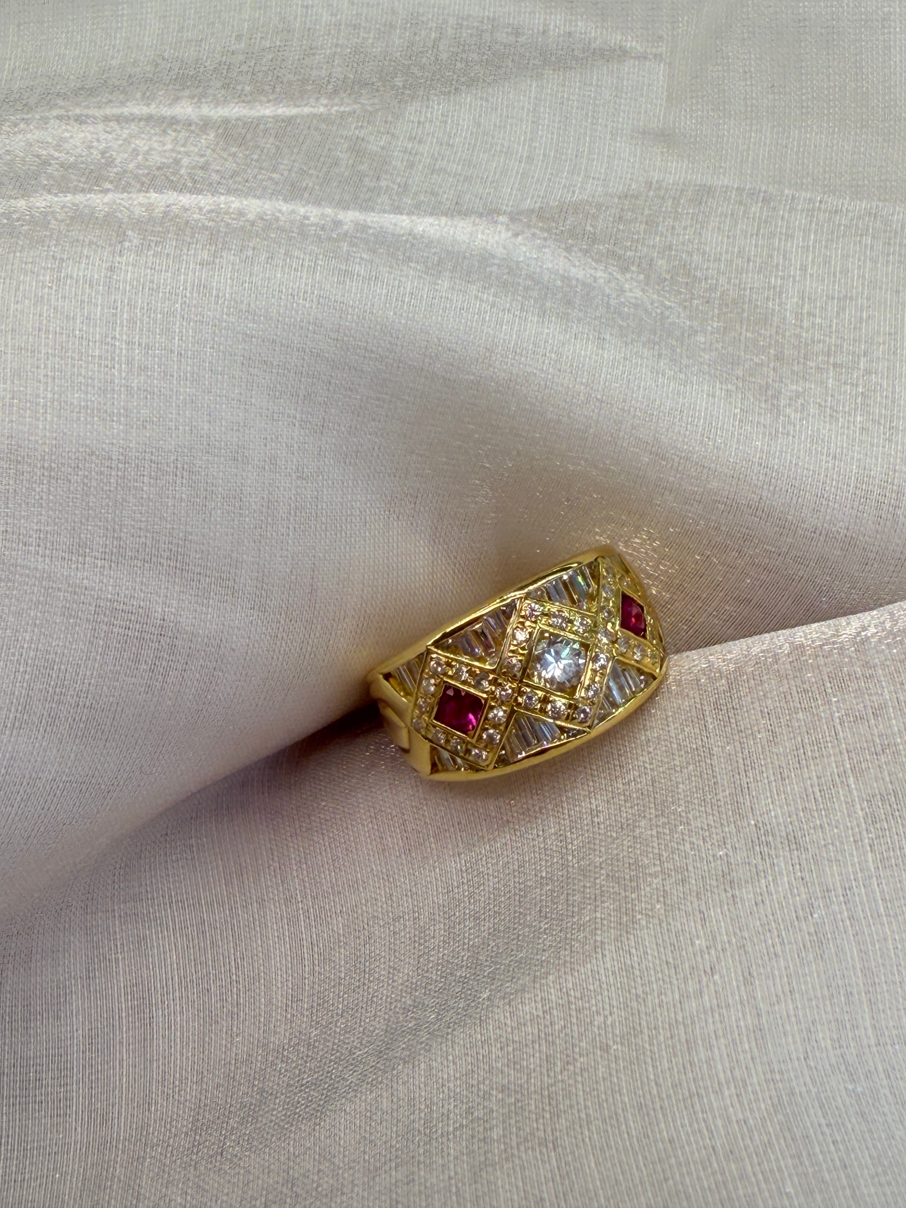 0.3CT Ruby Ring in K18 Gold