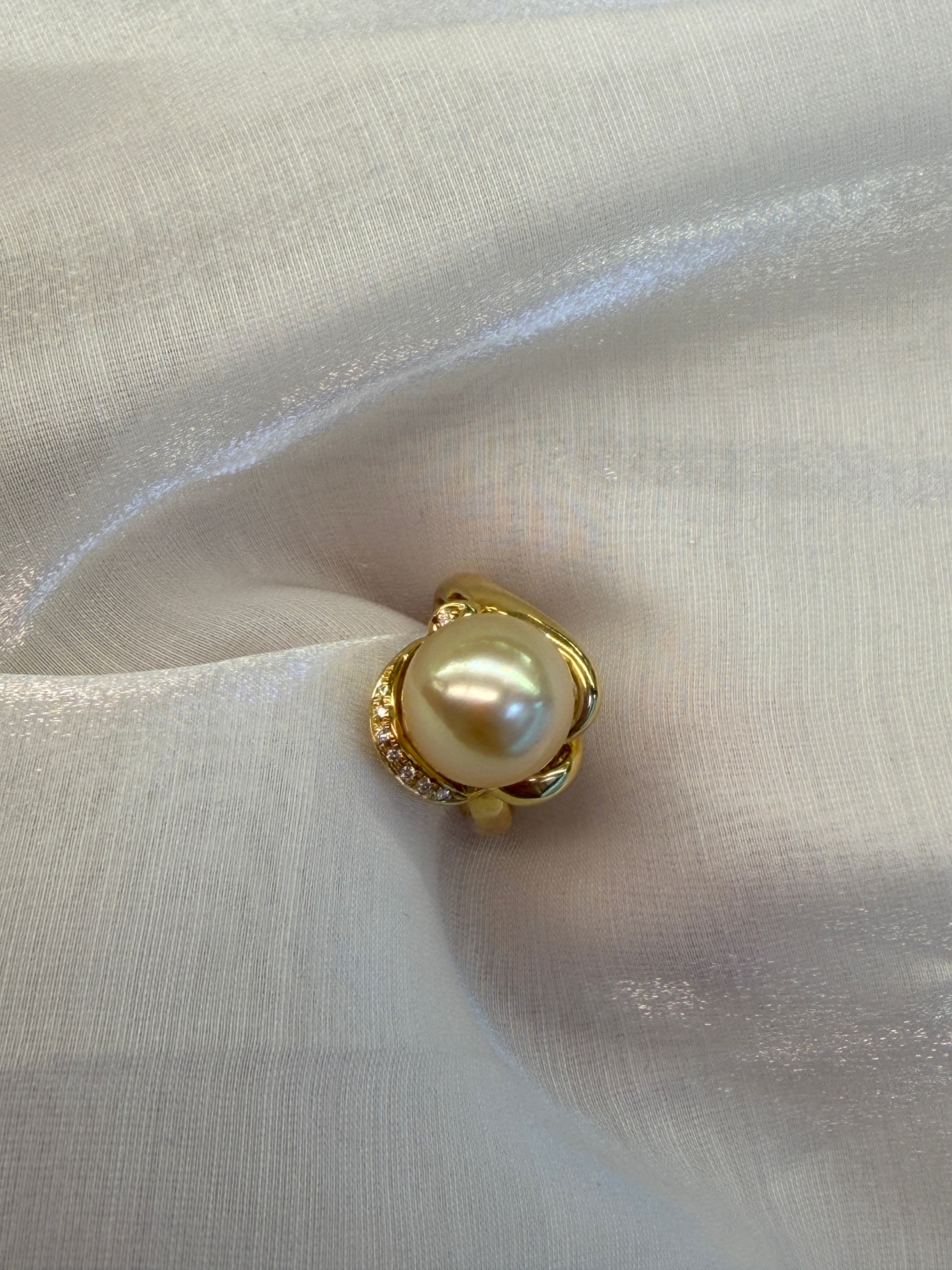 12.2mm Southsea Pearl Ring in 18K Yellow Gold