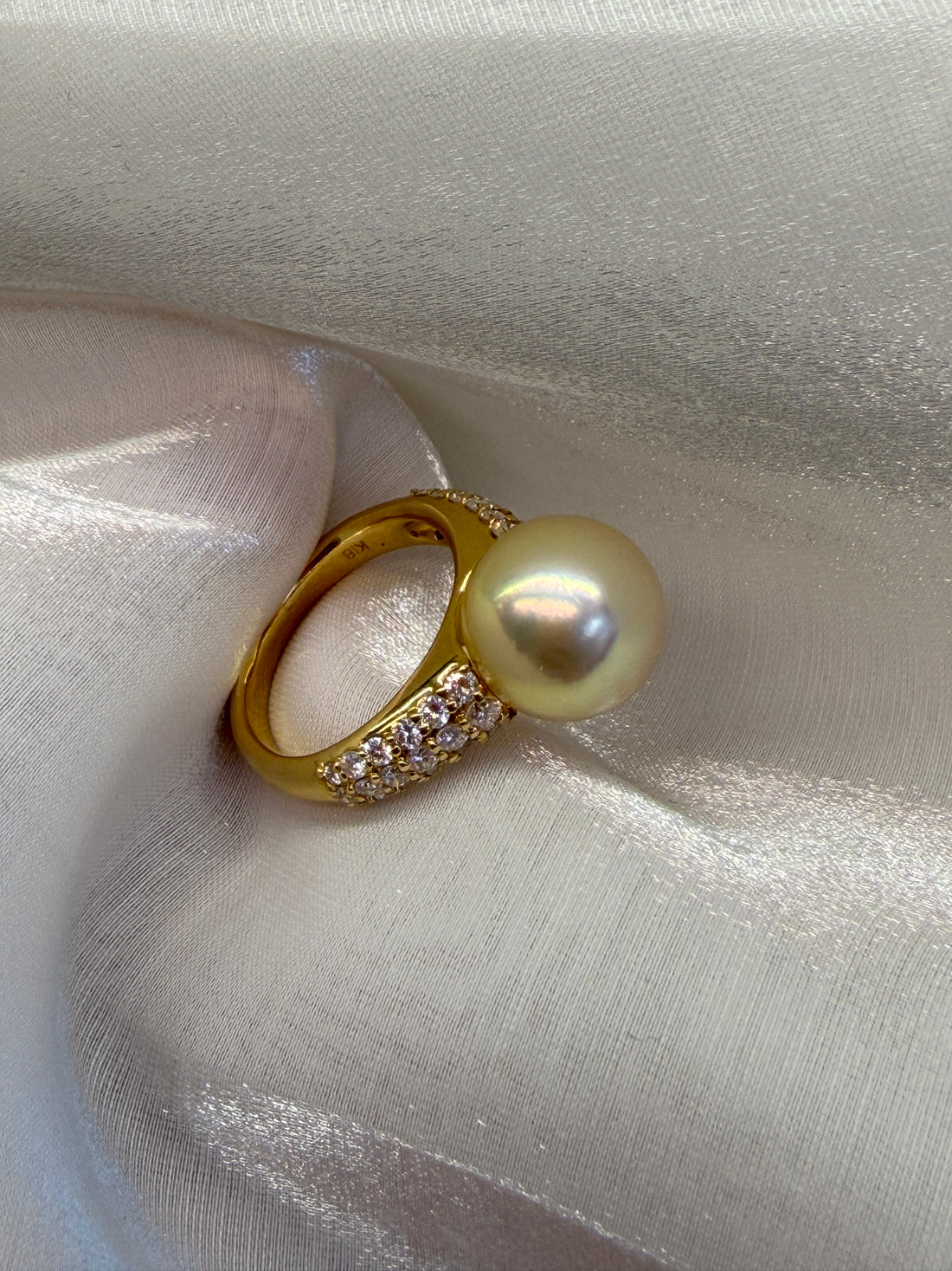 11.8mm Southsea Pearl Ring in 18K Yellow Gold