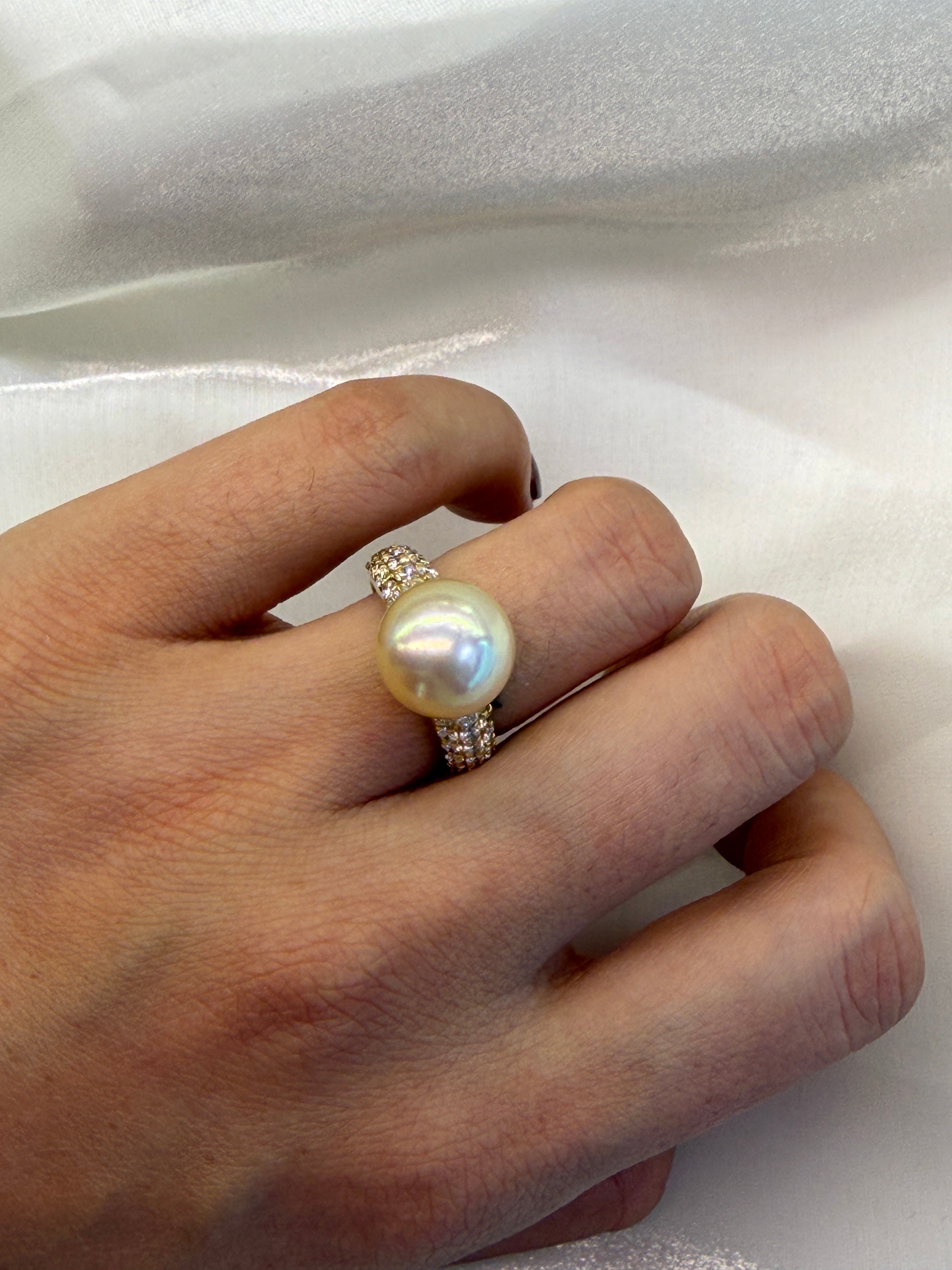11.8mm Southsea Pearl Ring in 18K Yellow Gold