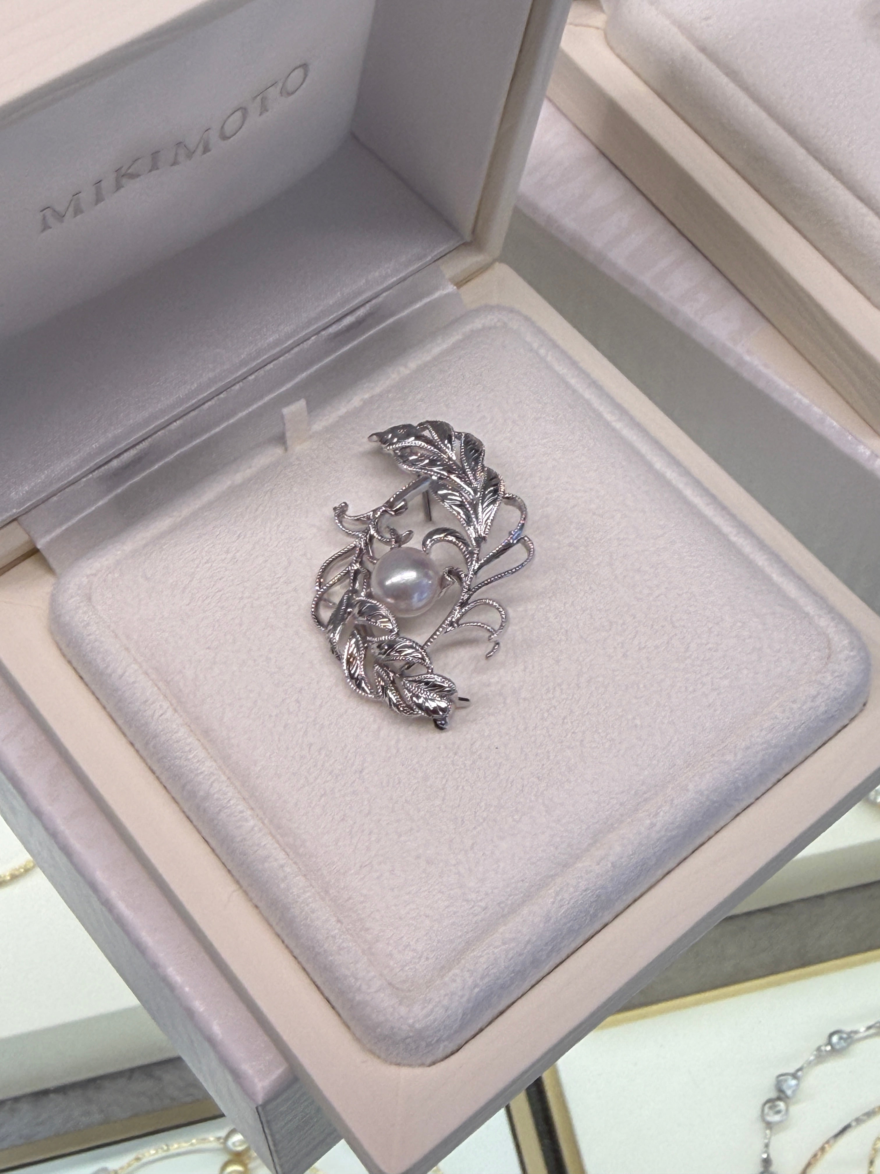 MIKIMOTO Akoya Cultured Pearl Brooch