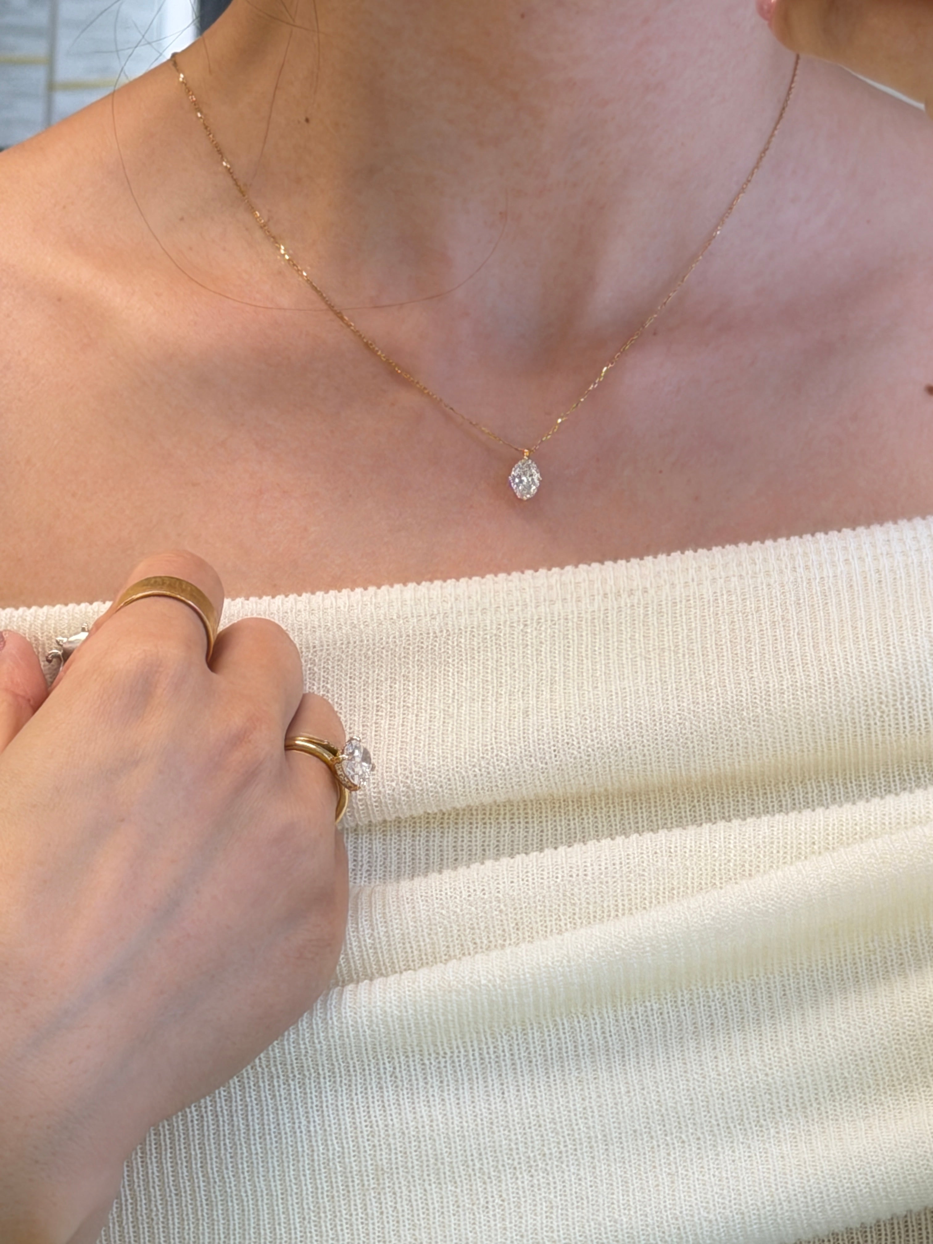 1.08 Carat Oval Lab Grown Diamond Necklace In 14K Yellow Gold