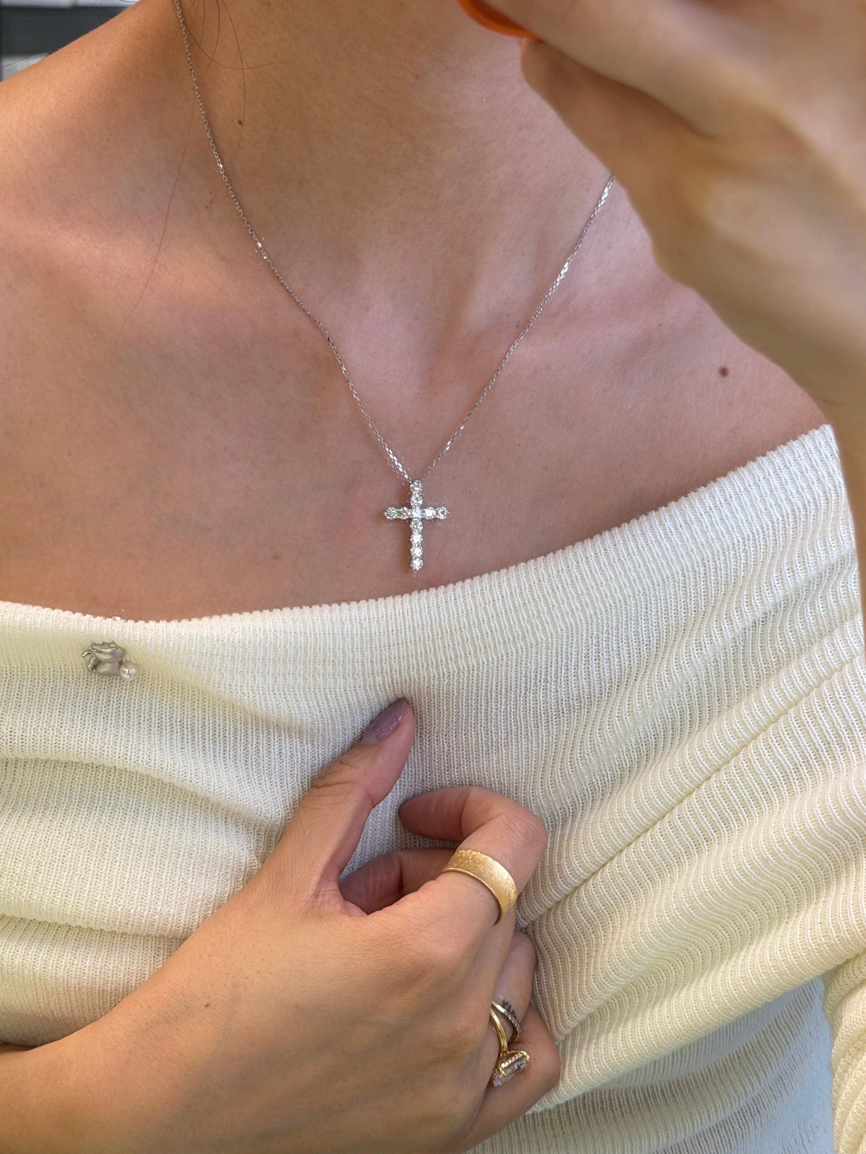 1.39 Carat Lab Grown Diamond Cross-shaped Necklace In 14K White Gold