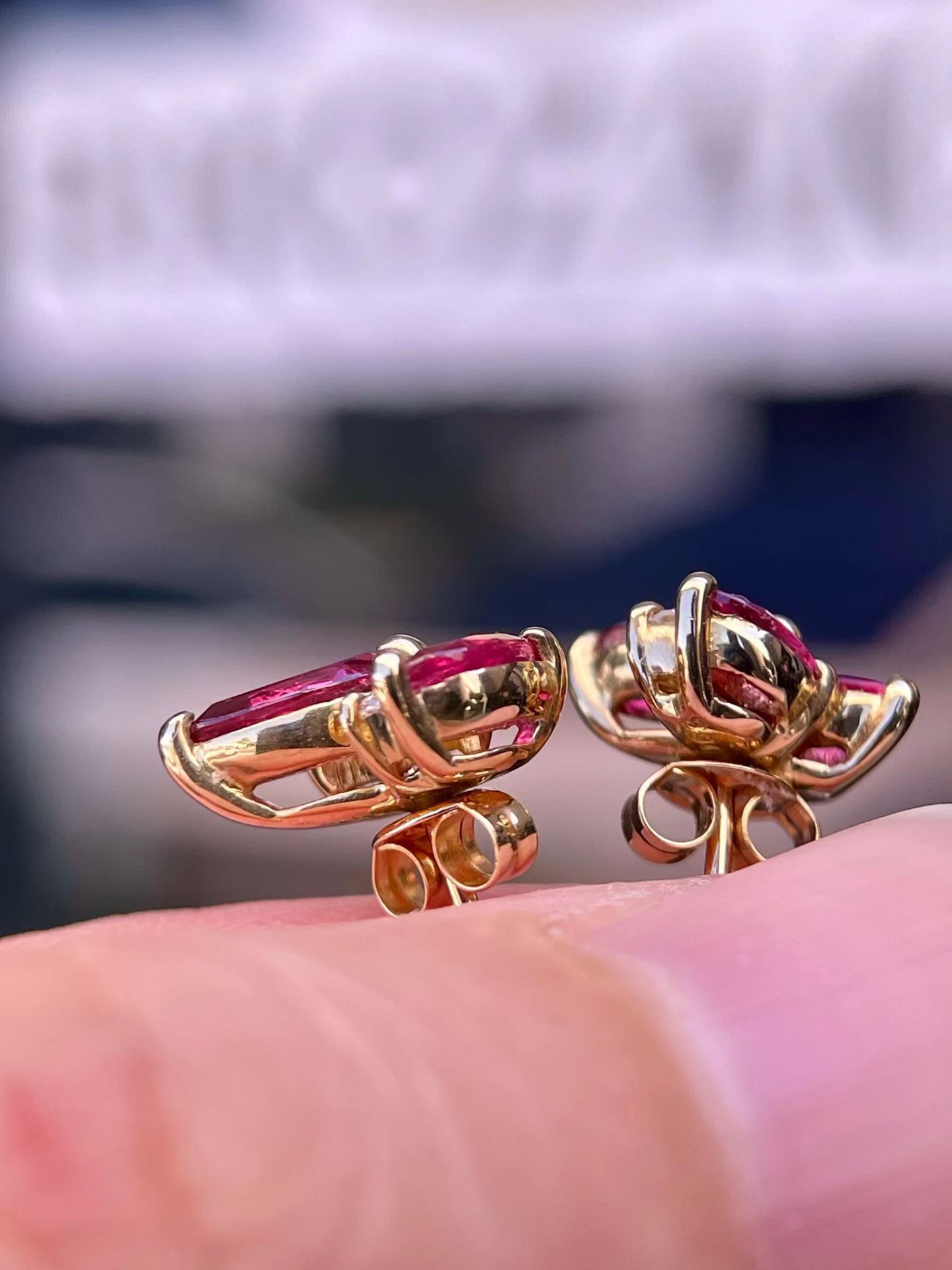 Vintage Stud Earrings in K18 Yellow Gold with Ruby&Diamond