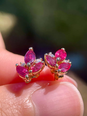 Vintage Stud Earrings in K18 Yellow Gold with Ruby&Diamond