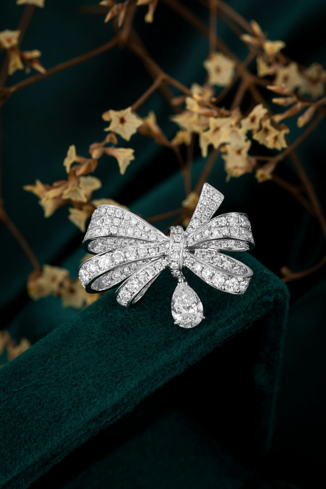 Pavé Diamond Bow Statement Ring 1.69CT