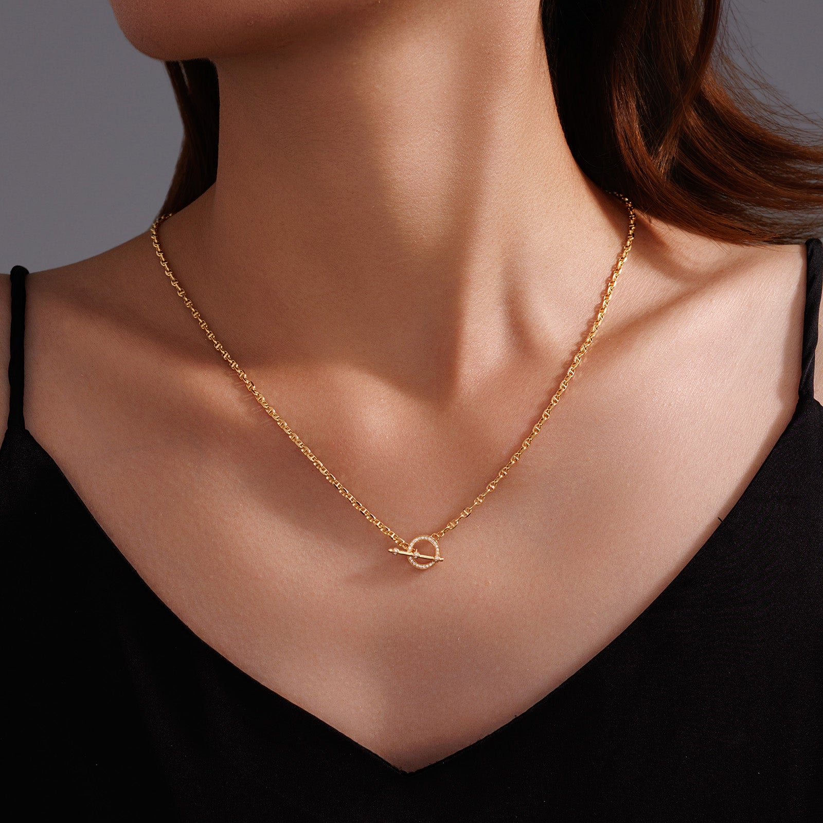 18K Solid Gold 2.3mm Textured Chain Necklace with Diamond Paved Pig Nose OT Toggle Clasp