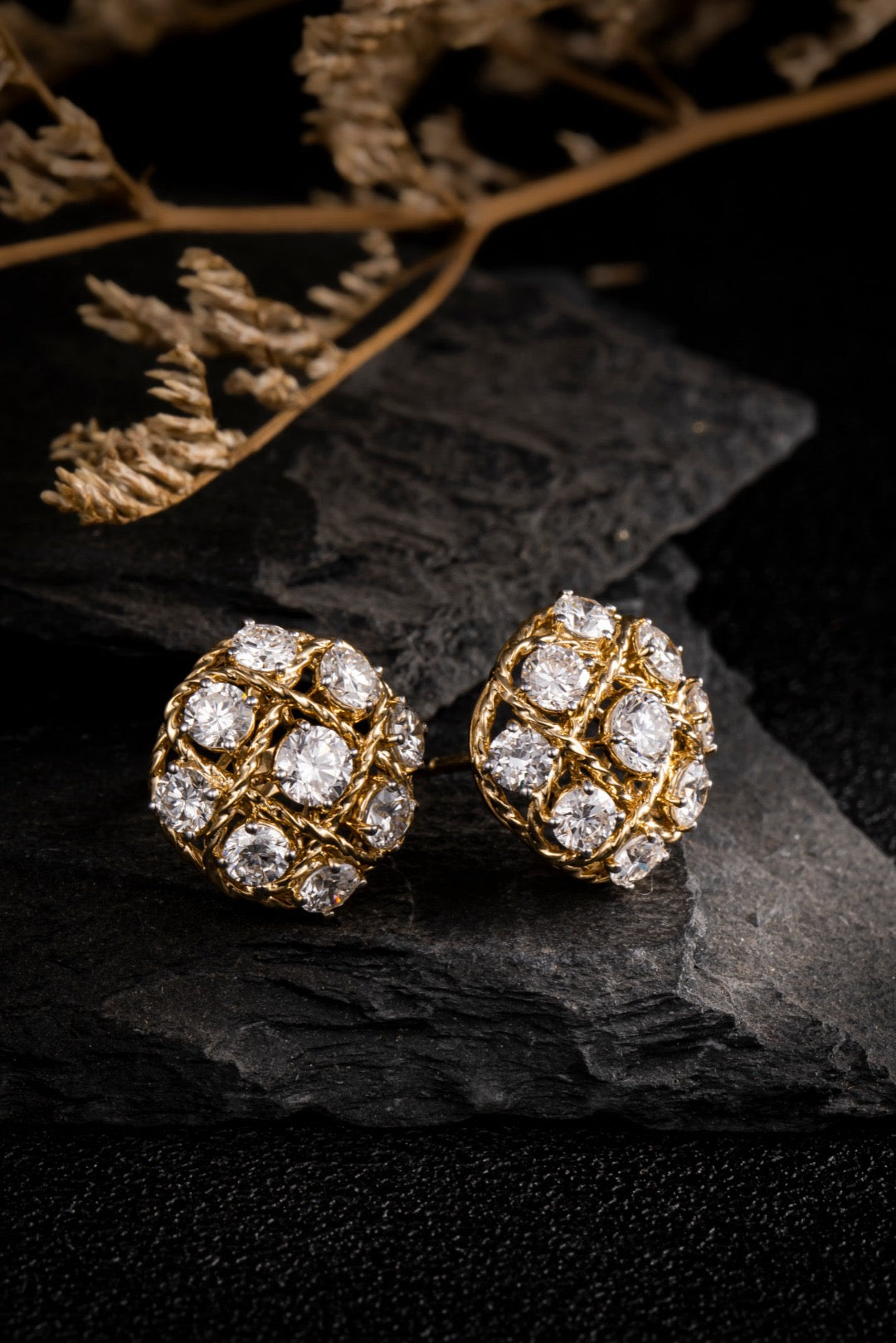 1.8 Carat Lab Grown Diamond Earrings In 14K Yellow Gold