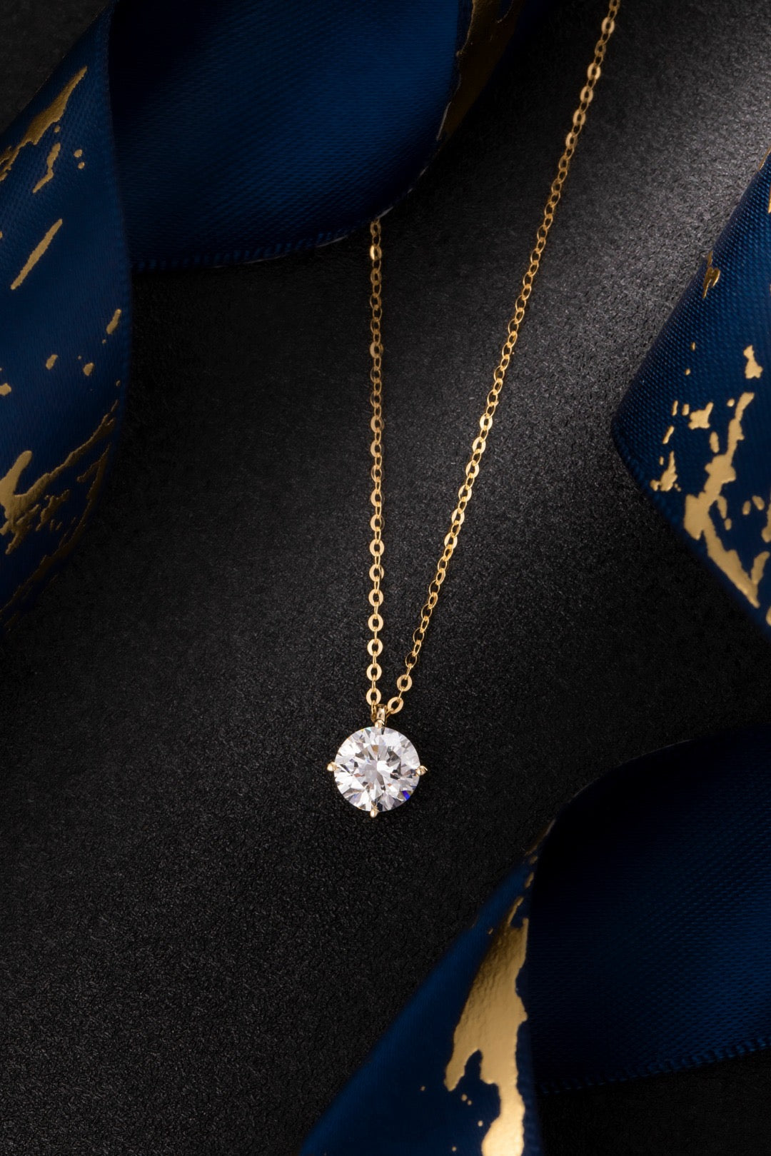 1 Carat Round Lab Grown Diamond Necklace In 14K Yellow Gold