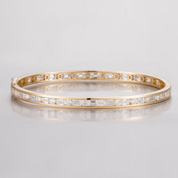 Diamond Channel Bangle – Mixed Round & Baguette Cut