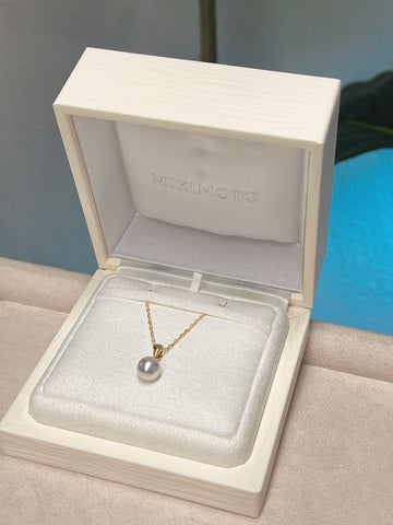 Mikimoto Akoya Cultured Pearl Pendant in 18k Yellow Gold 7.5mm Q2
